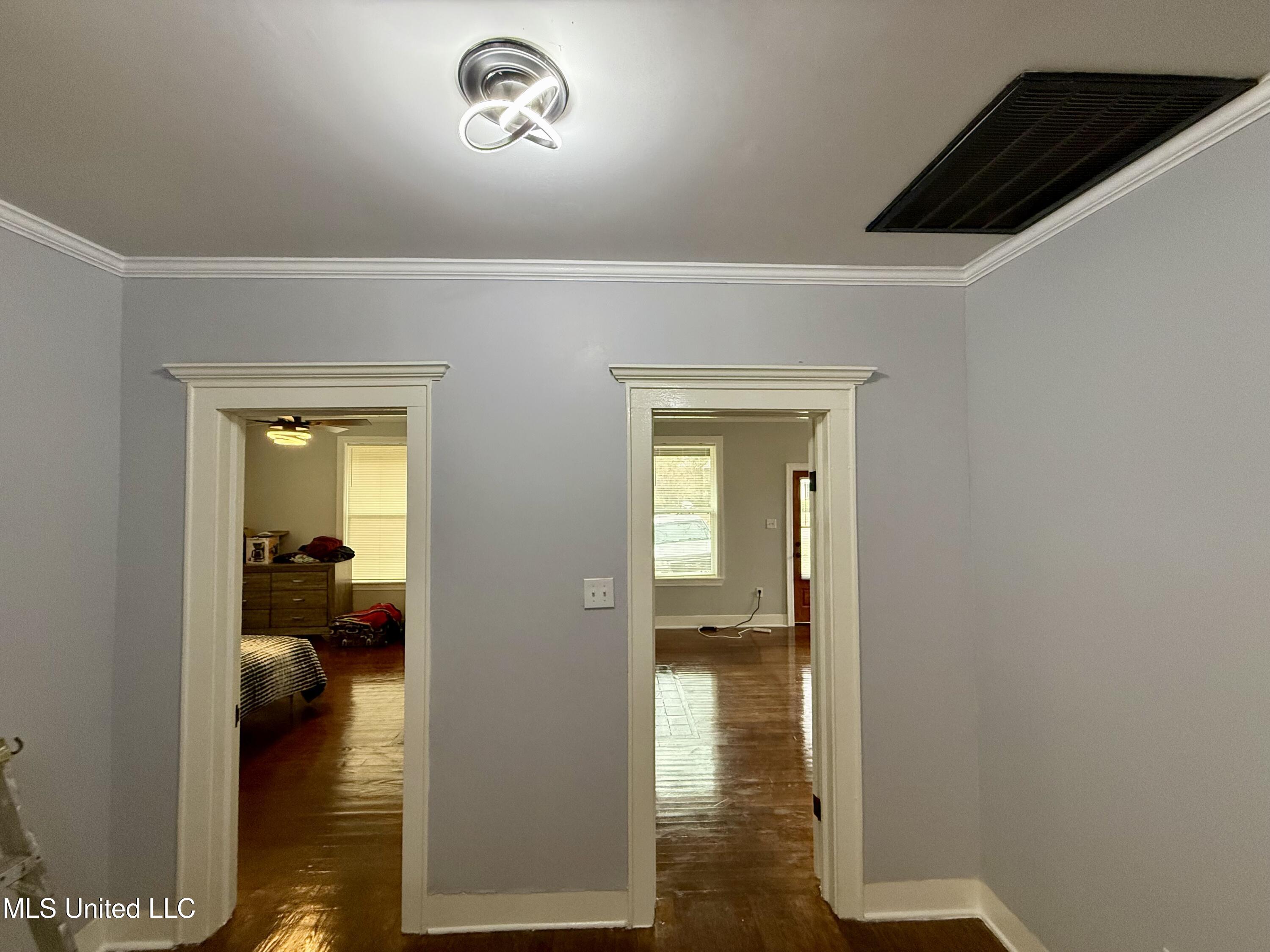 202 Panola Avenue Property Photo 7