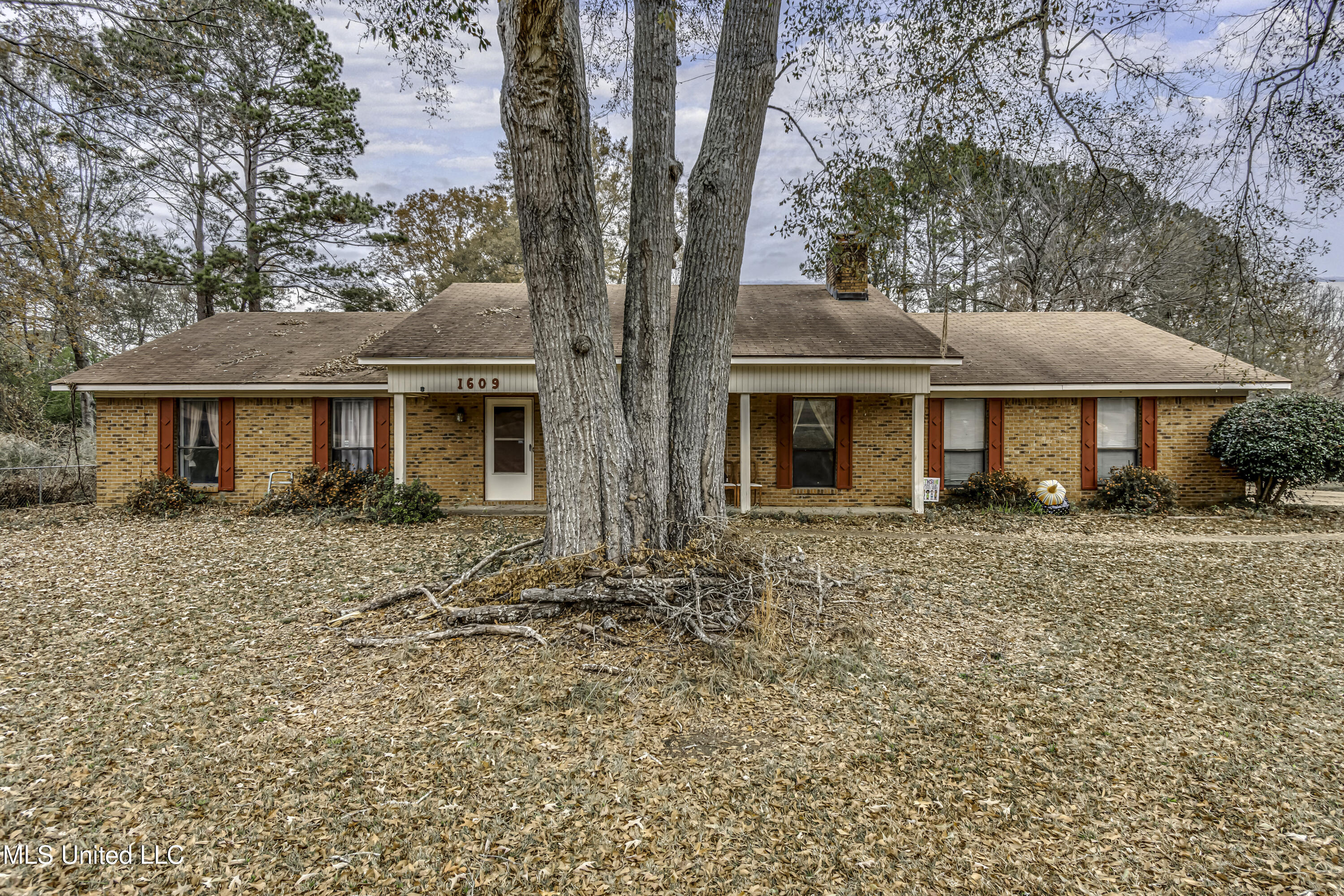 1609 Old Vicksburg Road Property Photo 8