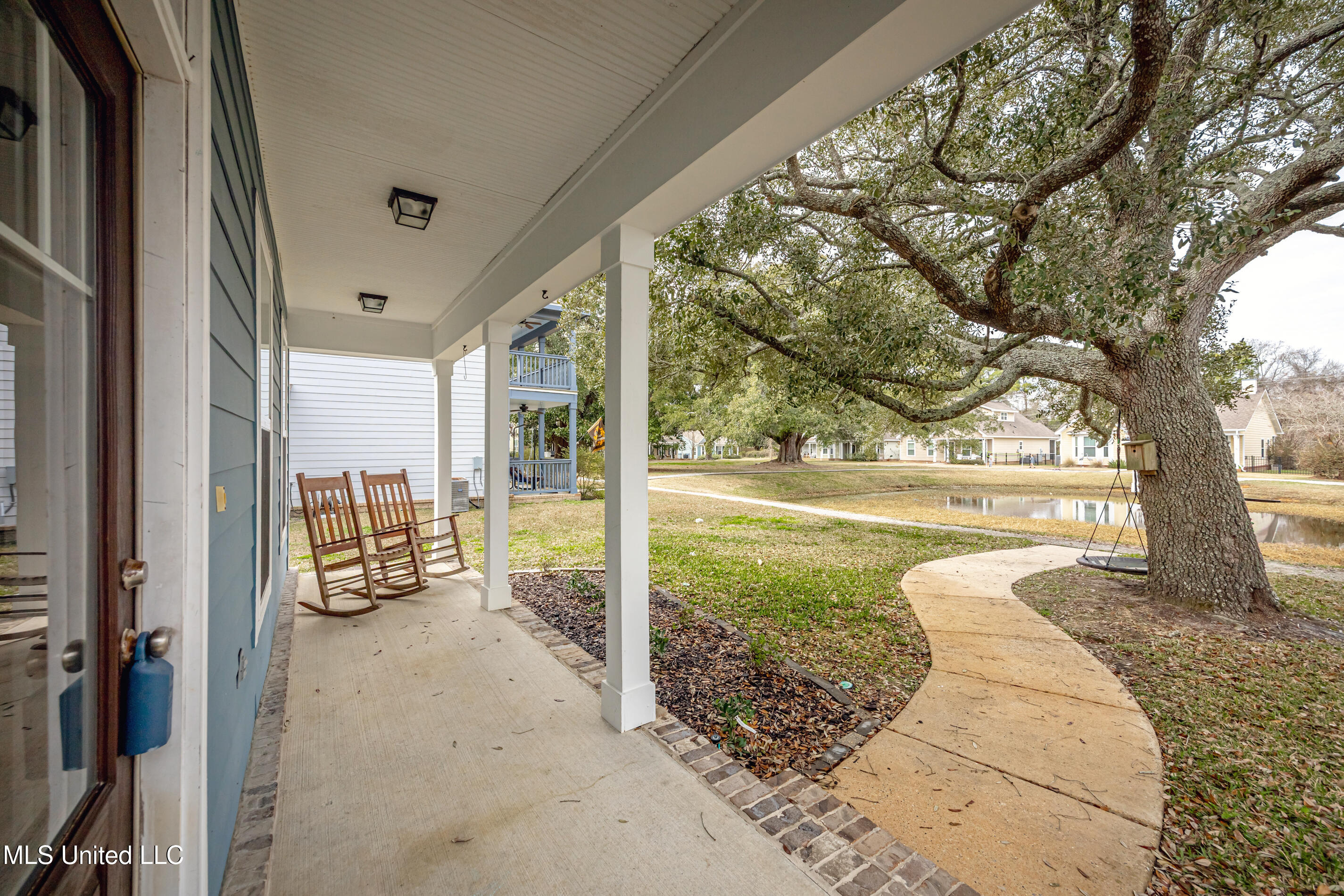 16 Sweetgrass Lane Property Photo 9