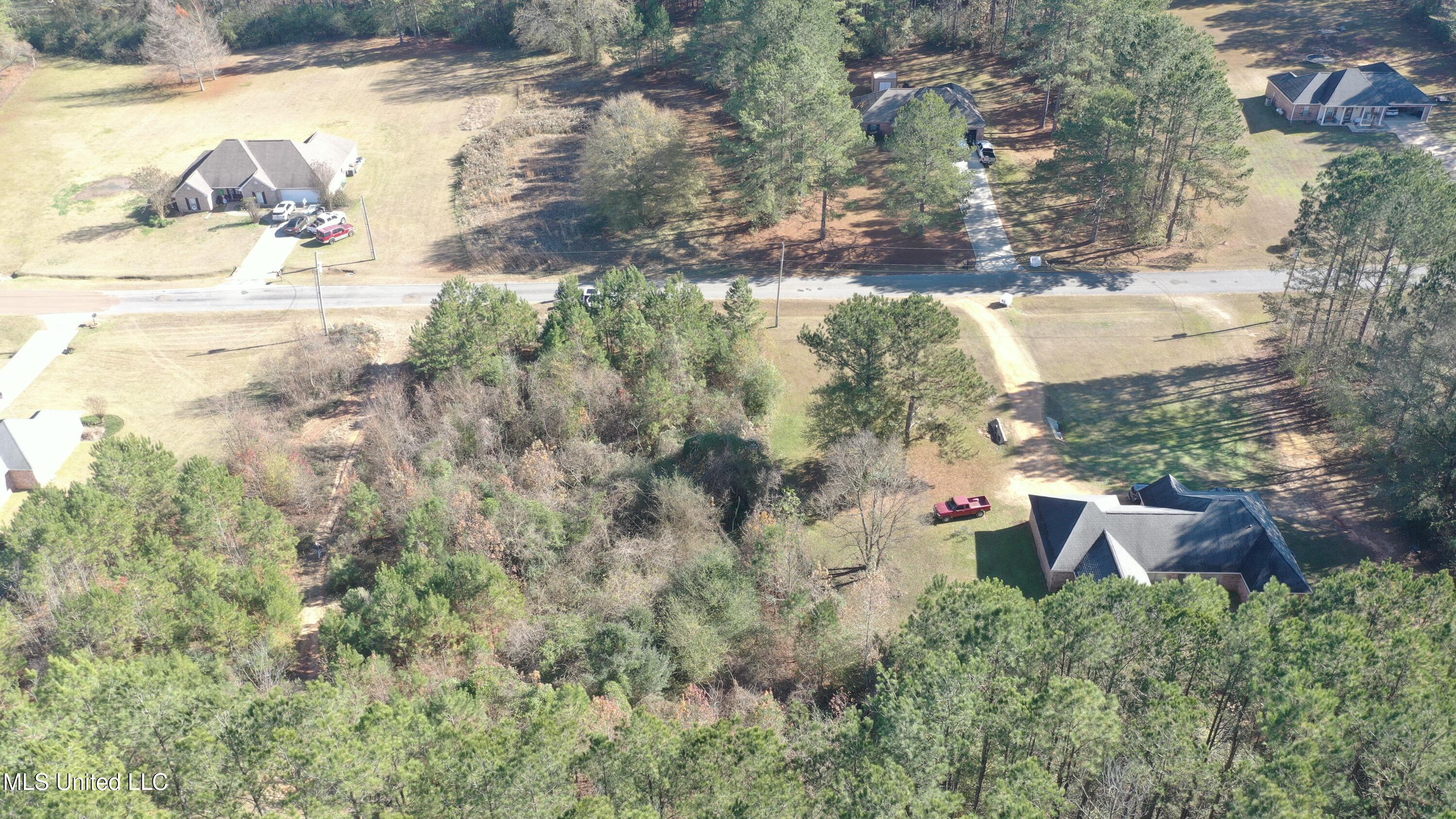 Deer Ridge Road Property Photo 5