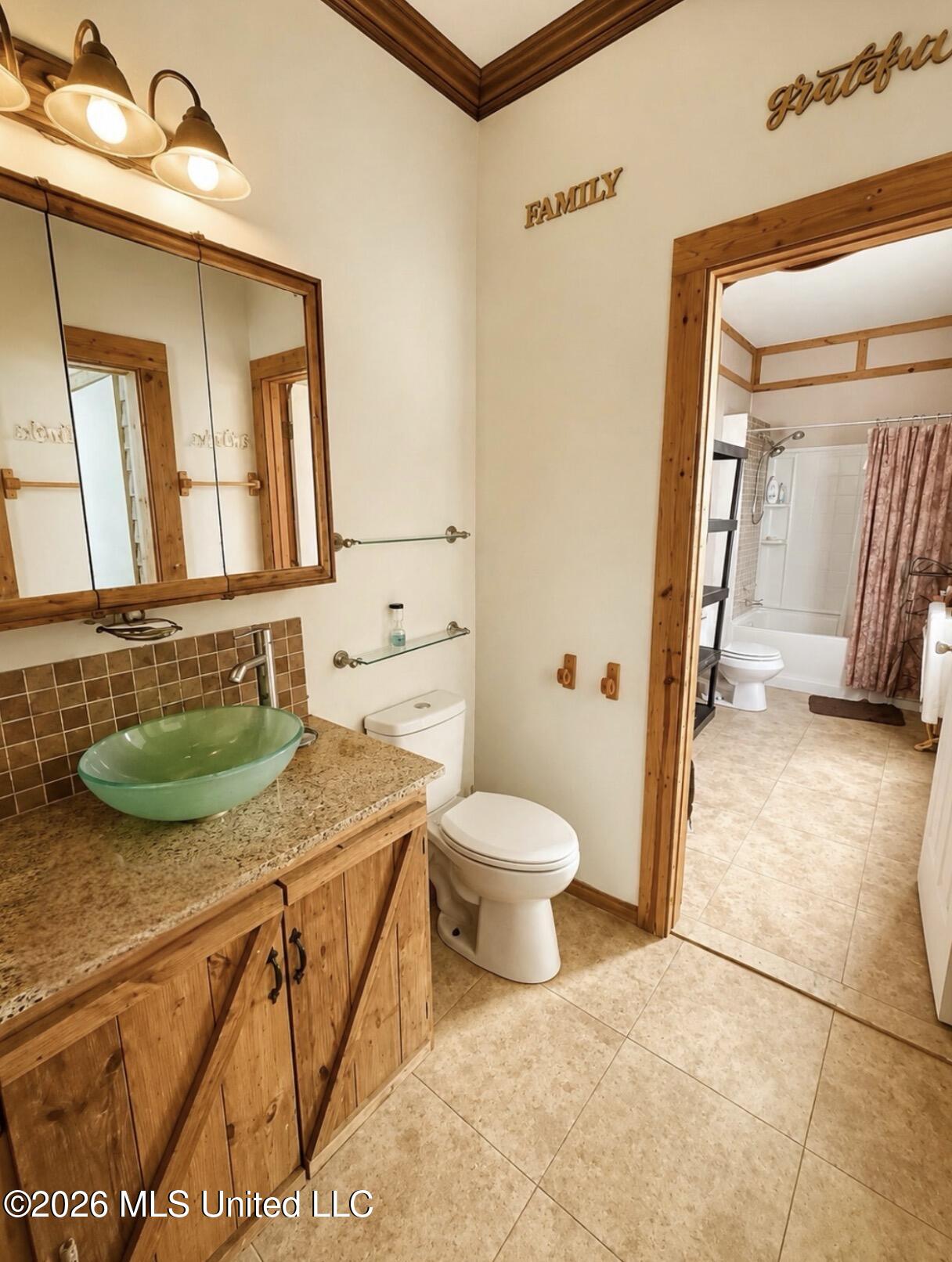 1057 Oak Avenue Property Photo 10