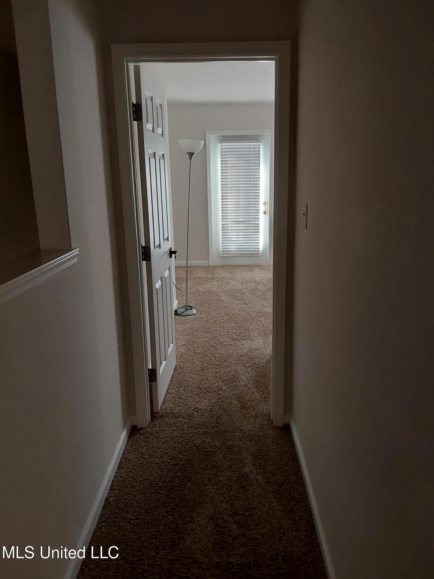 1120 A Century Oaks Drive Property Photo 21