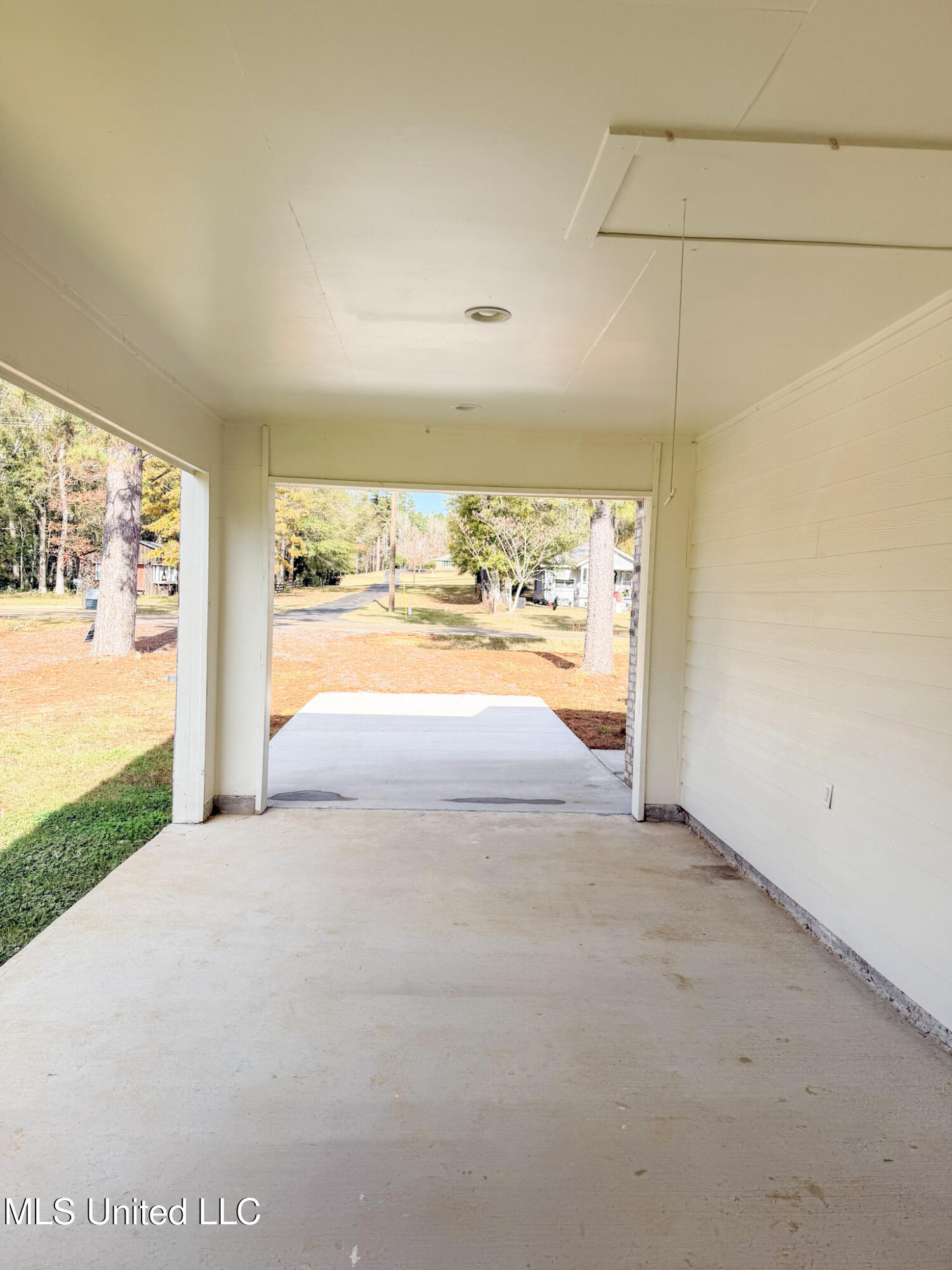 2860 Highway 184 Property Photo 4