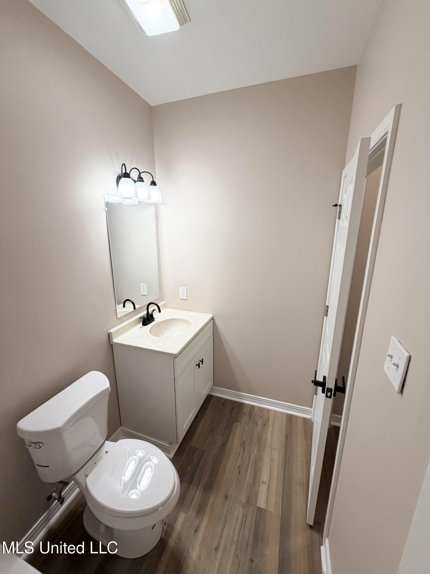 2860 Highway 184 Property Photo 17