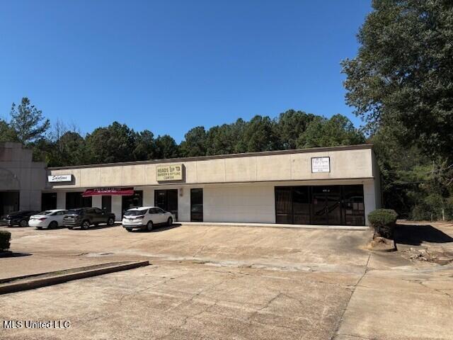 4611 Terry Road Property Photo 1