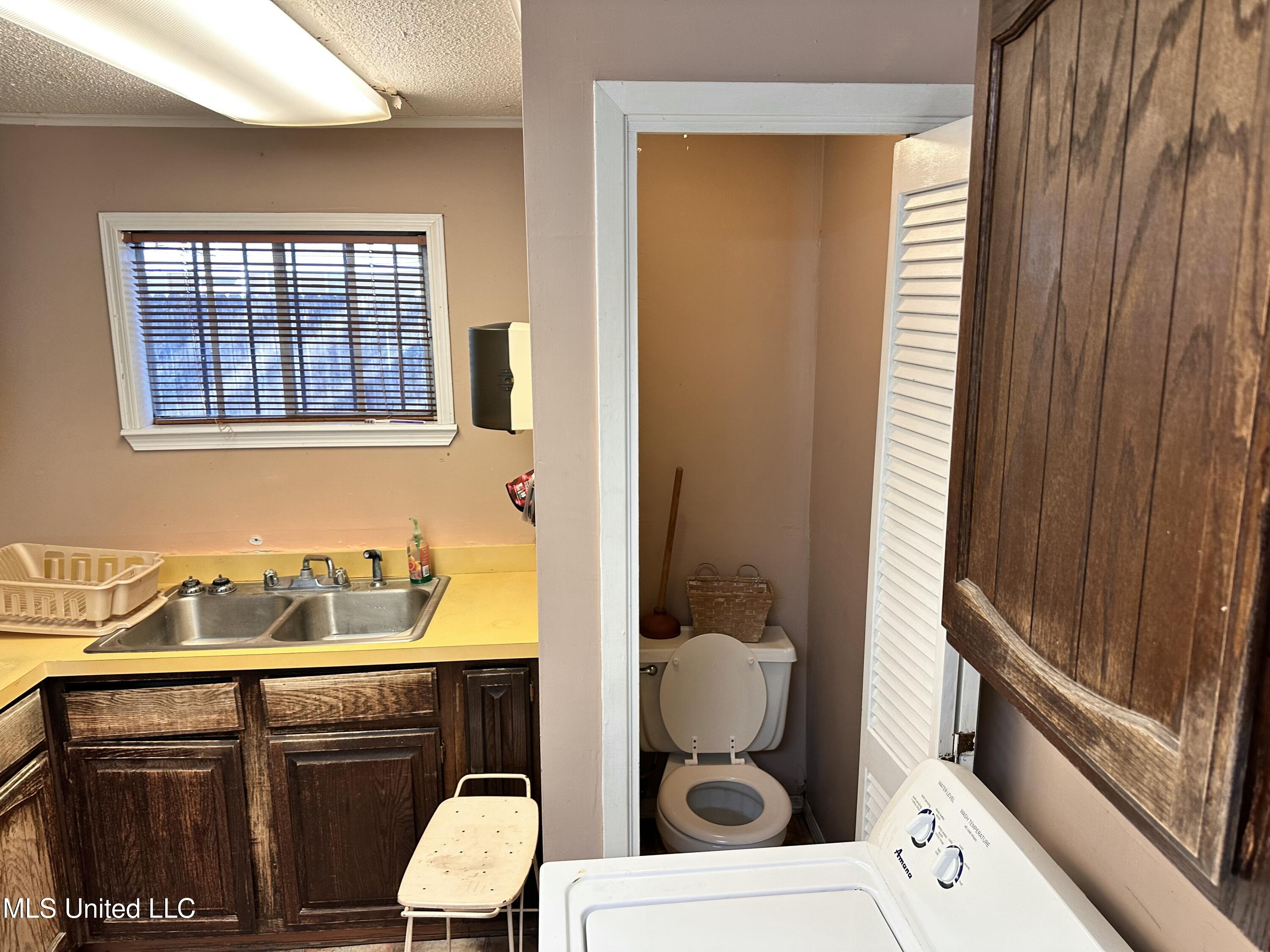 415 Old Pass Road Property Photo 21