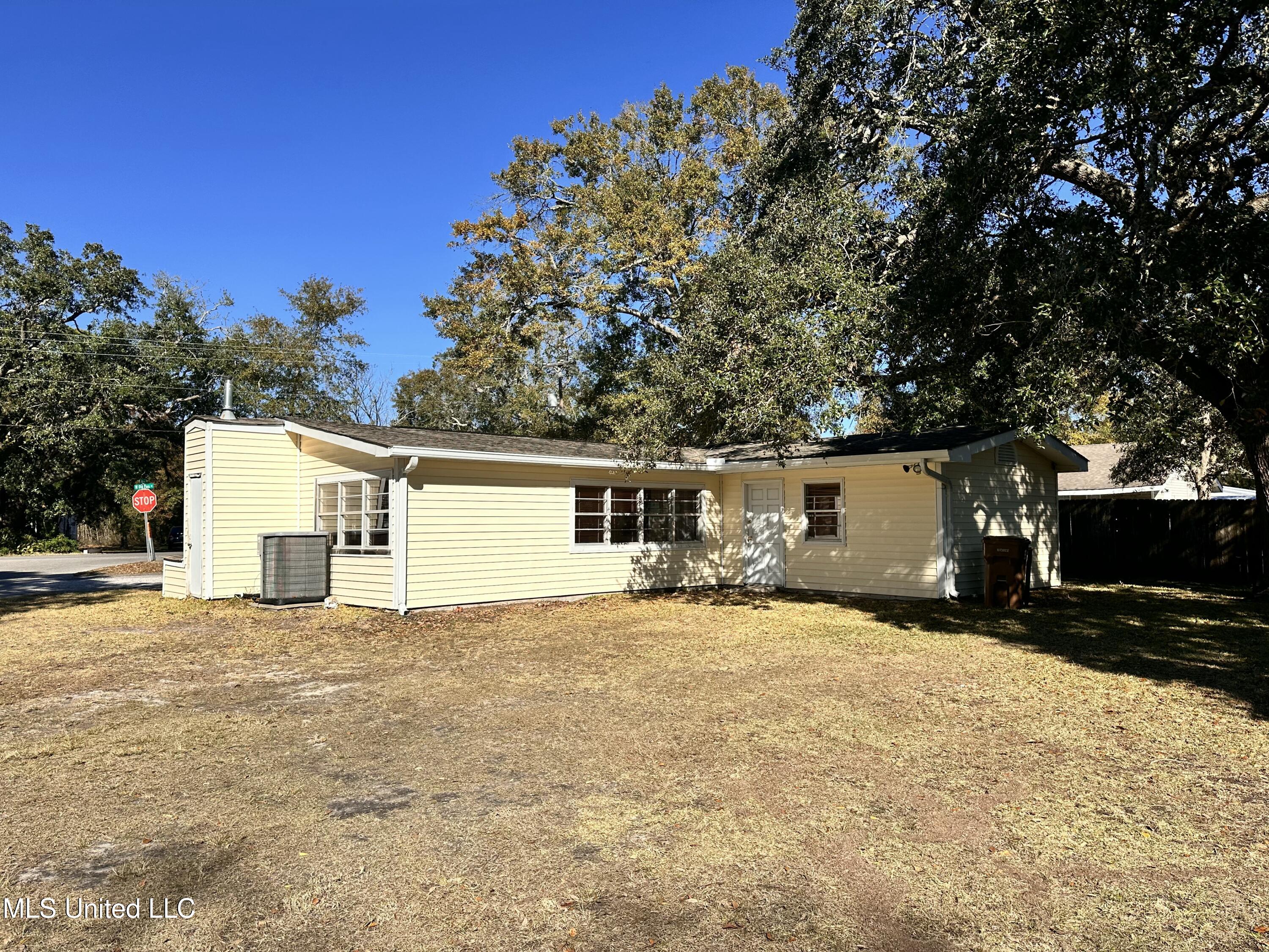 415 Old Pass Road Property Photo 23