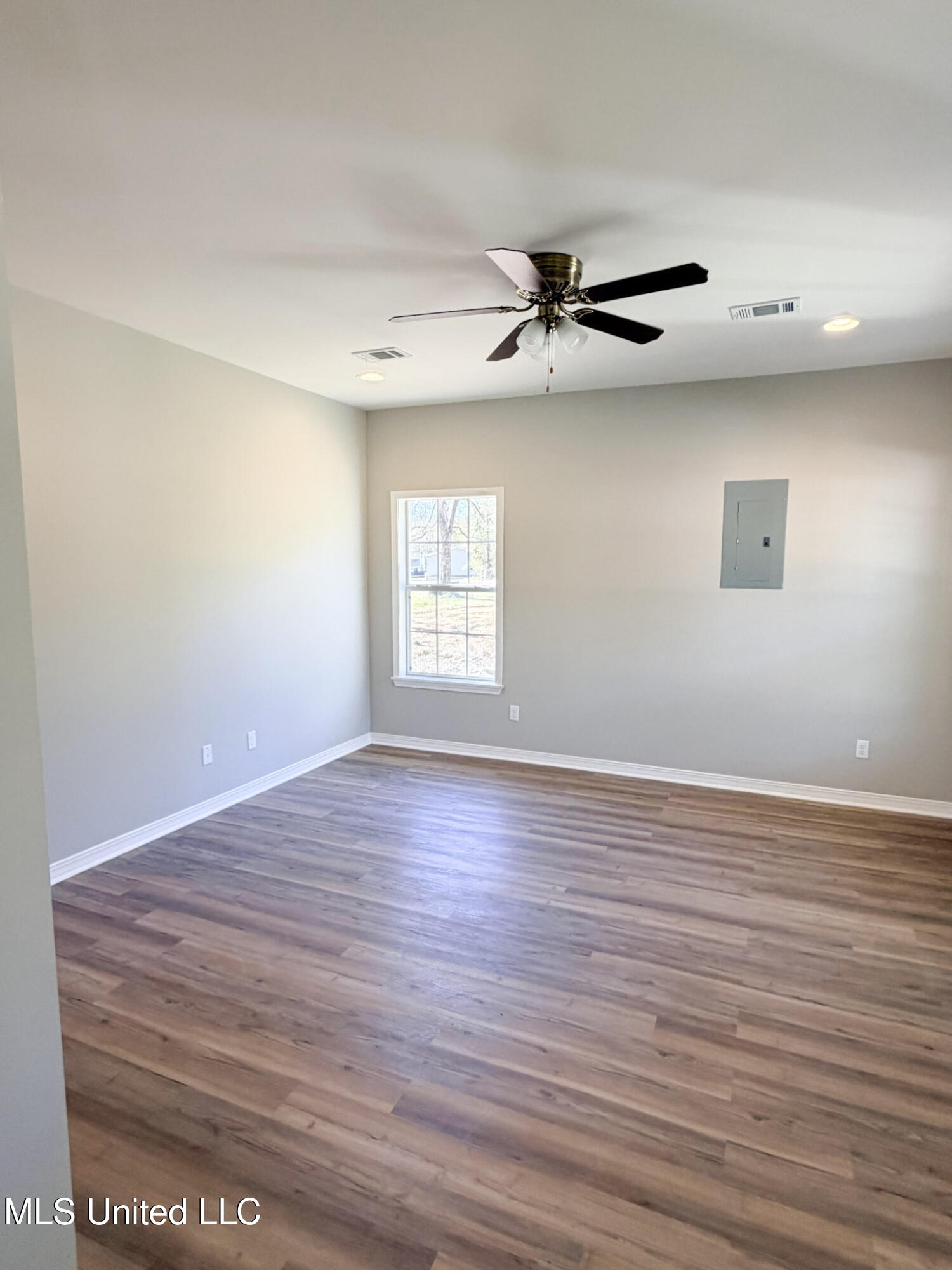 2856 E Mississippi 184 Property Photo 11
