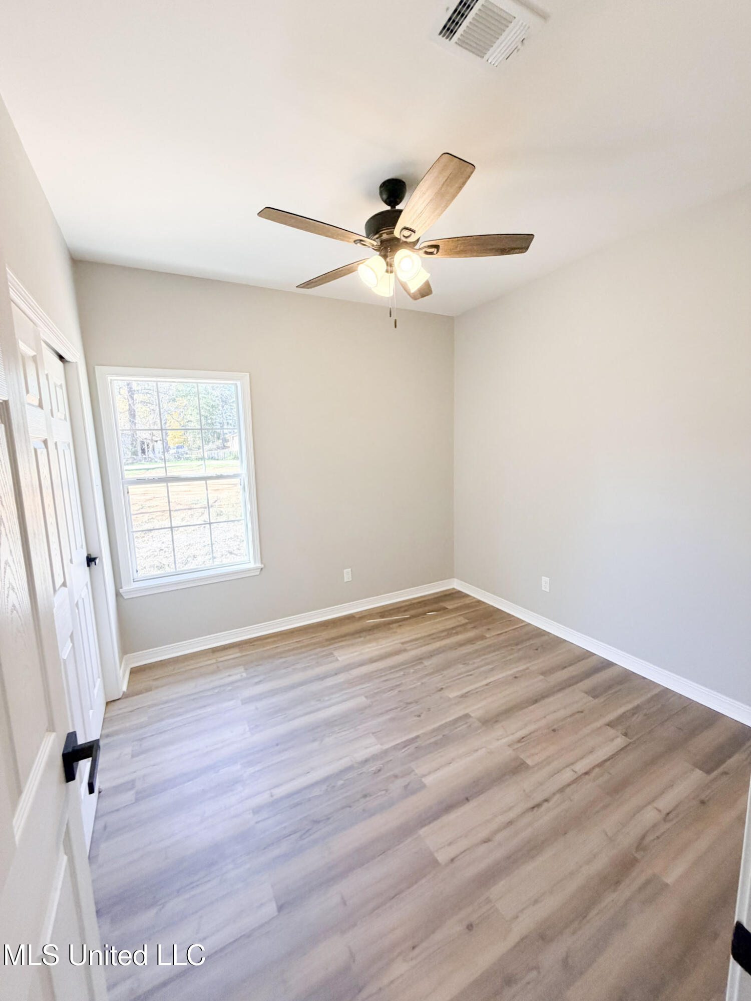 2856 E Mississippi 184 Property Photo 13