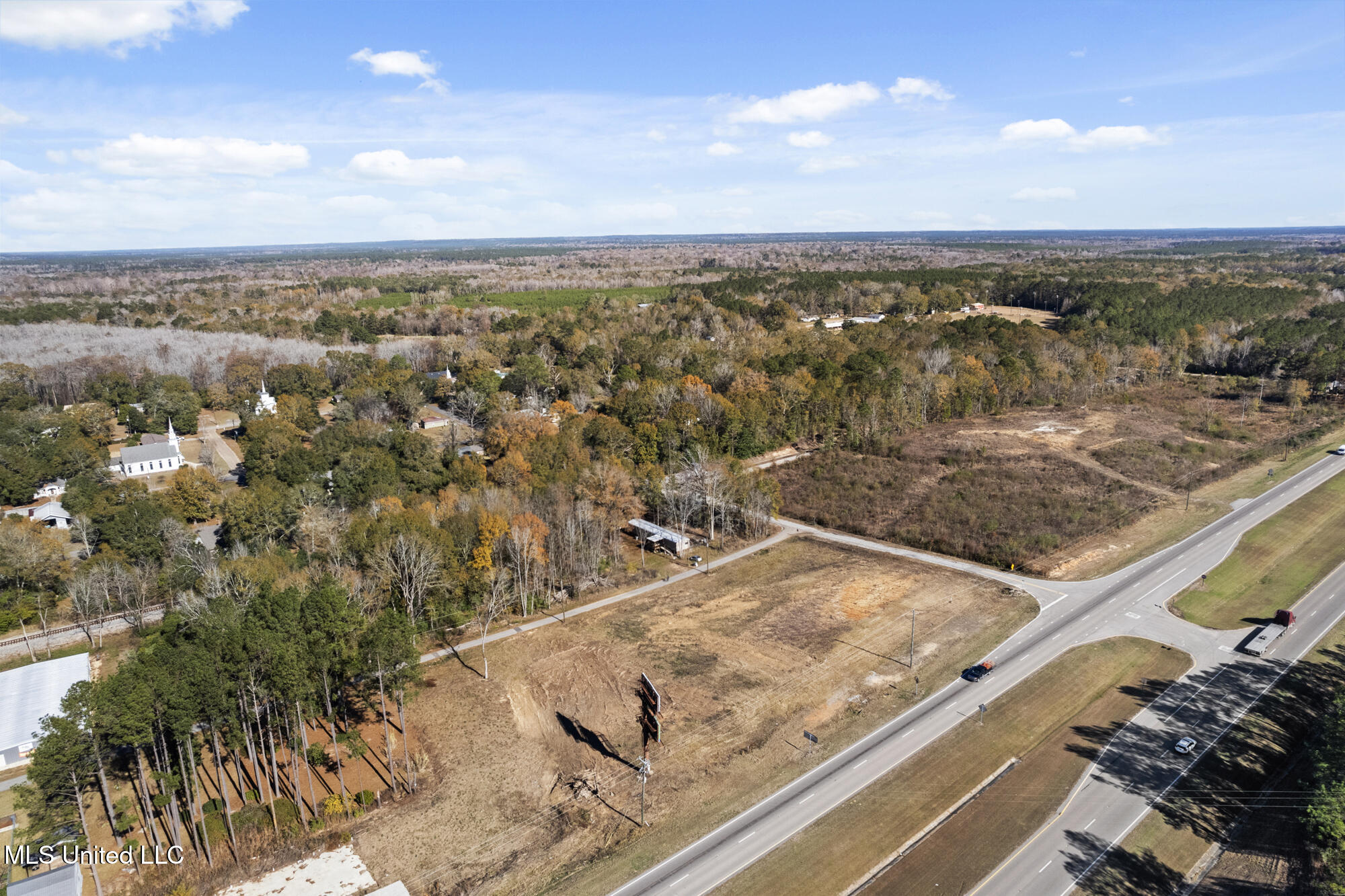 Us-98 Property Photo 2