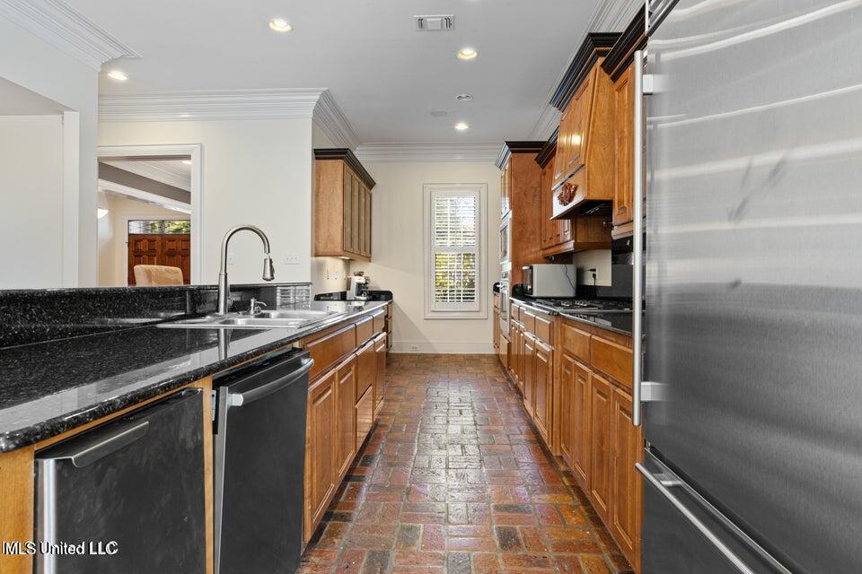 12207 Preservation Drive Property Photo 16