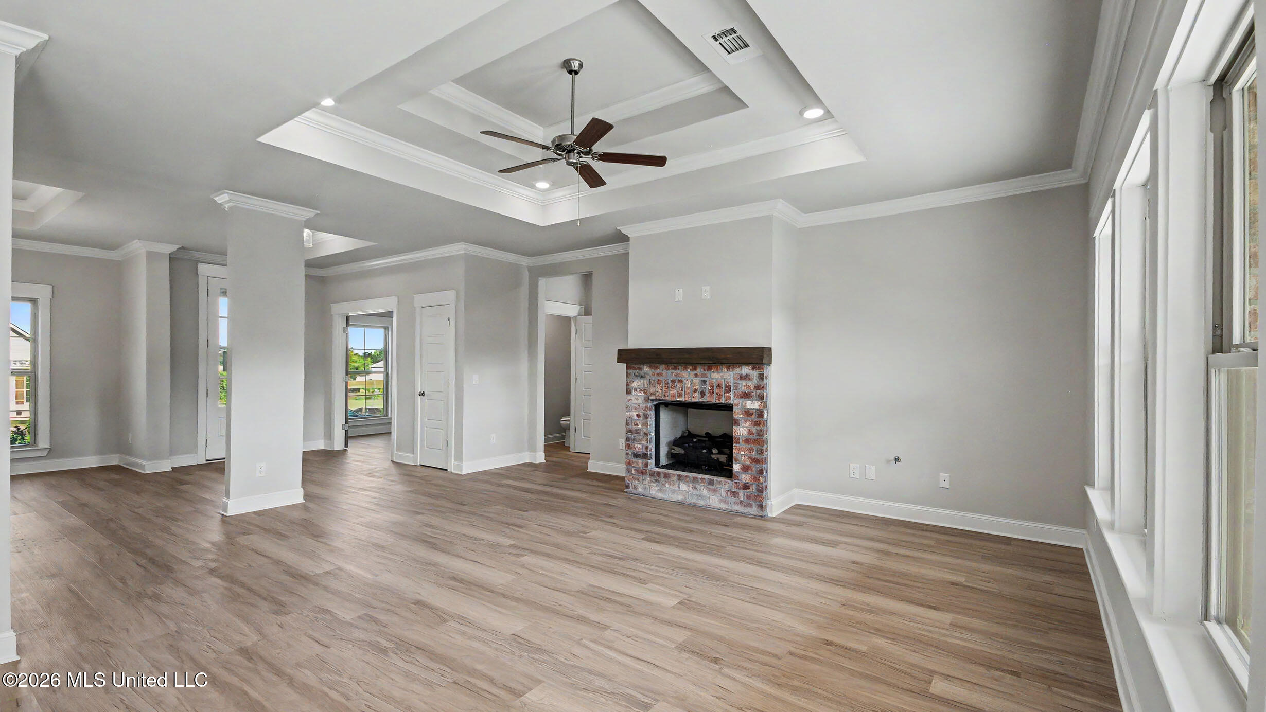 318 Cornerstone Crossing Property Photo 11