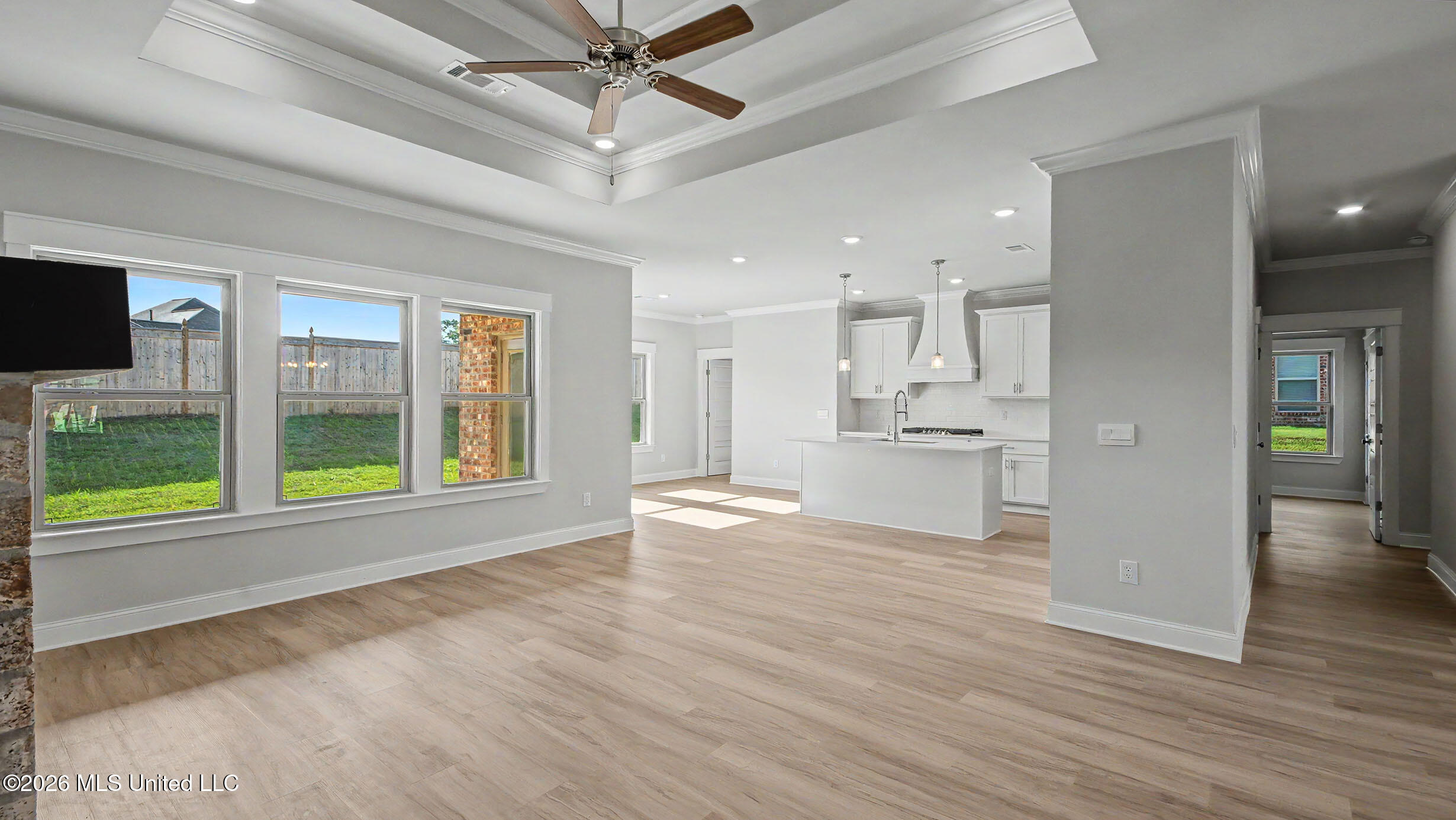 318 Cornerstone Crossing Property Photo 12