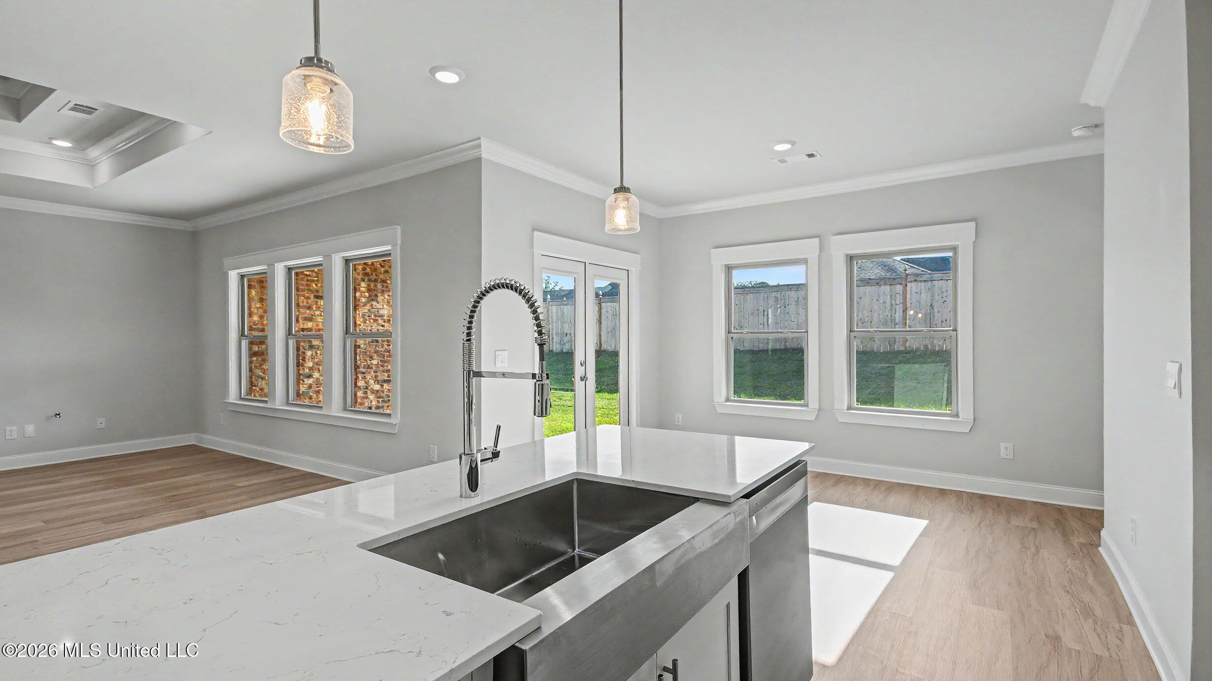318 Cornerstone Crossing Property Photo 17