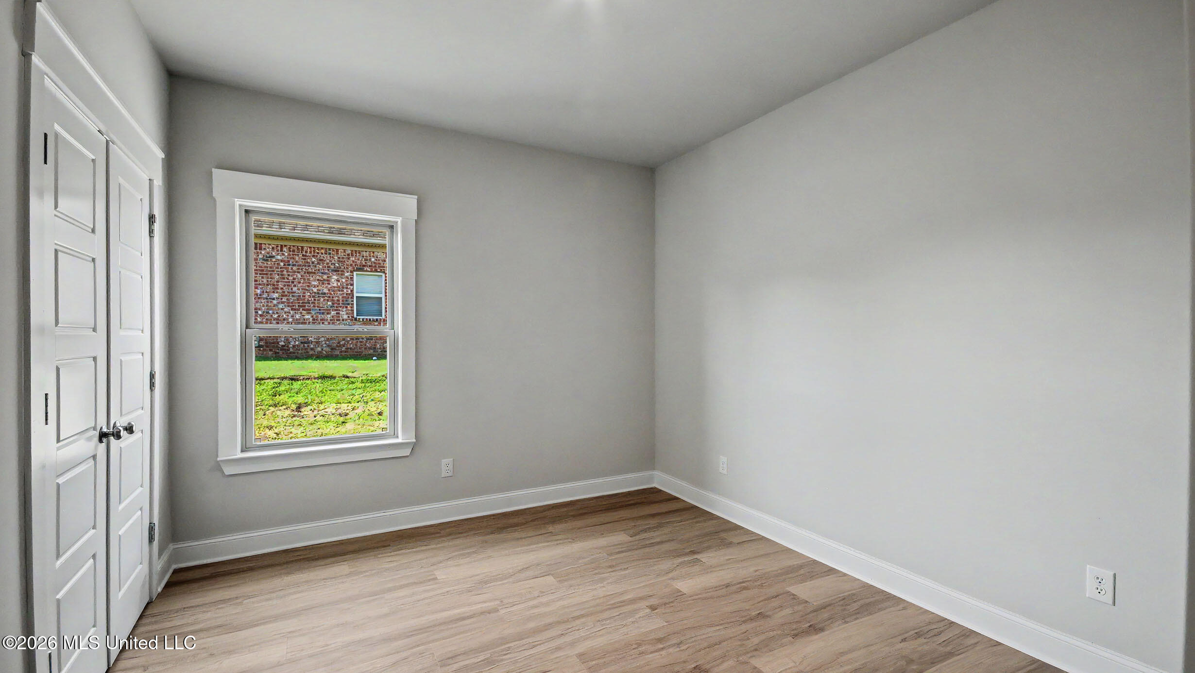 318 Cornerstone Crossing Property Photo 30