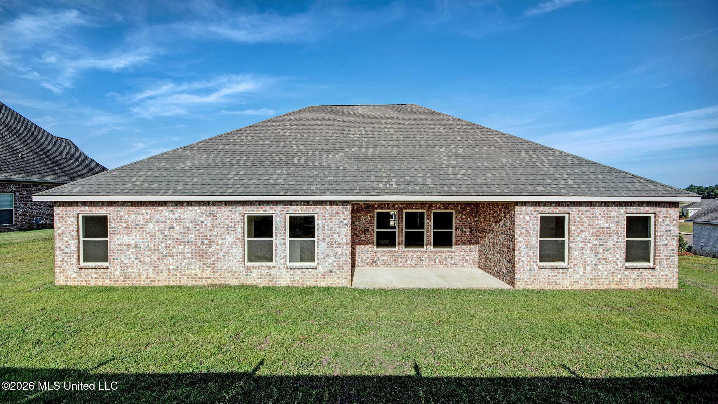 318 Cornerstone Crossing Property Photo 35