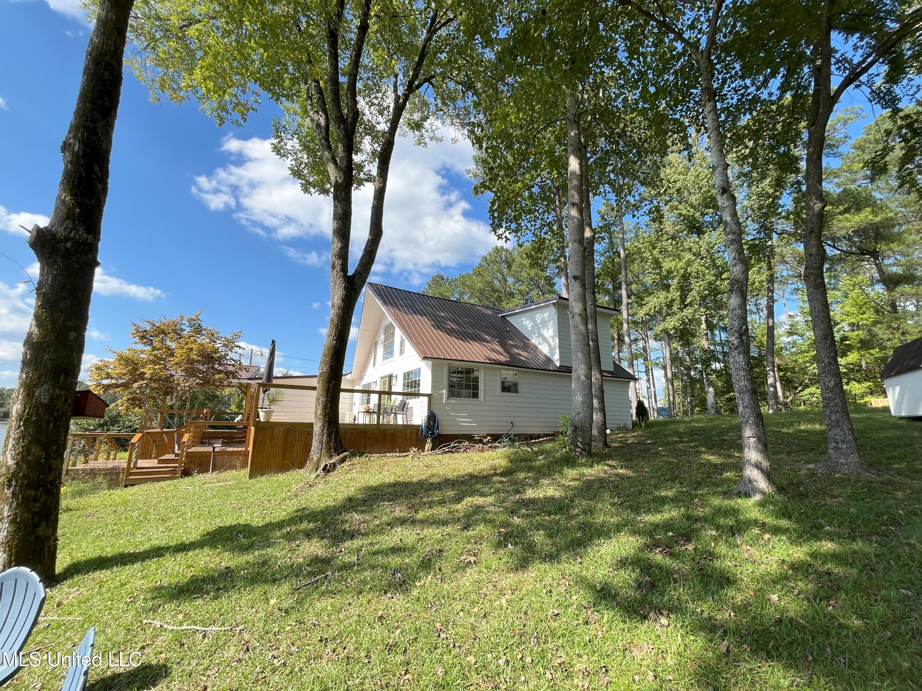 111 County Road
