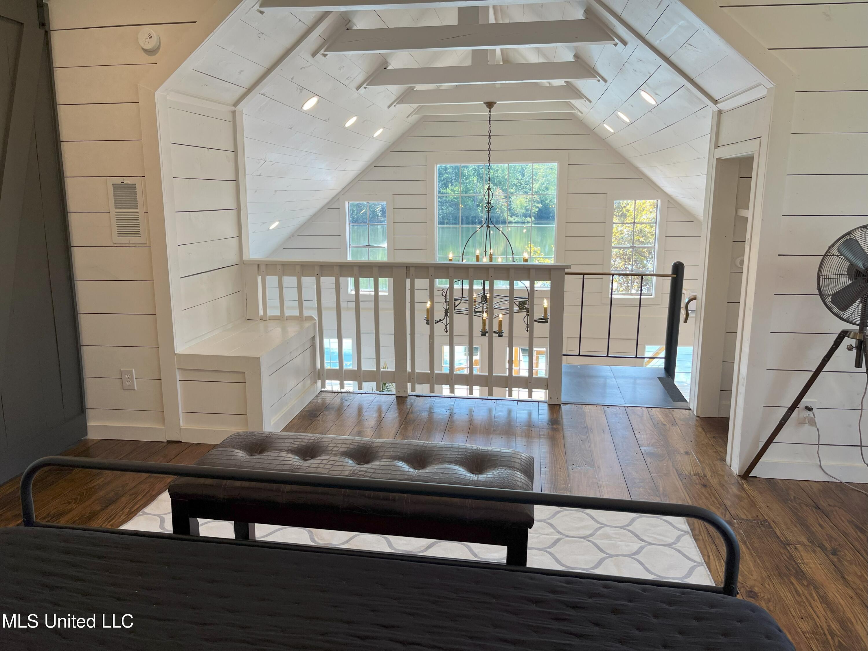 111 County Road Property Photo 23