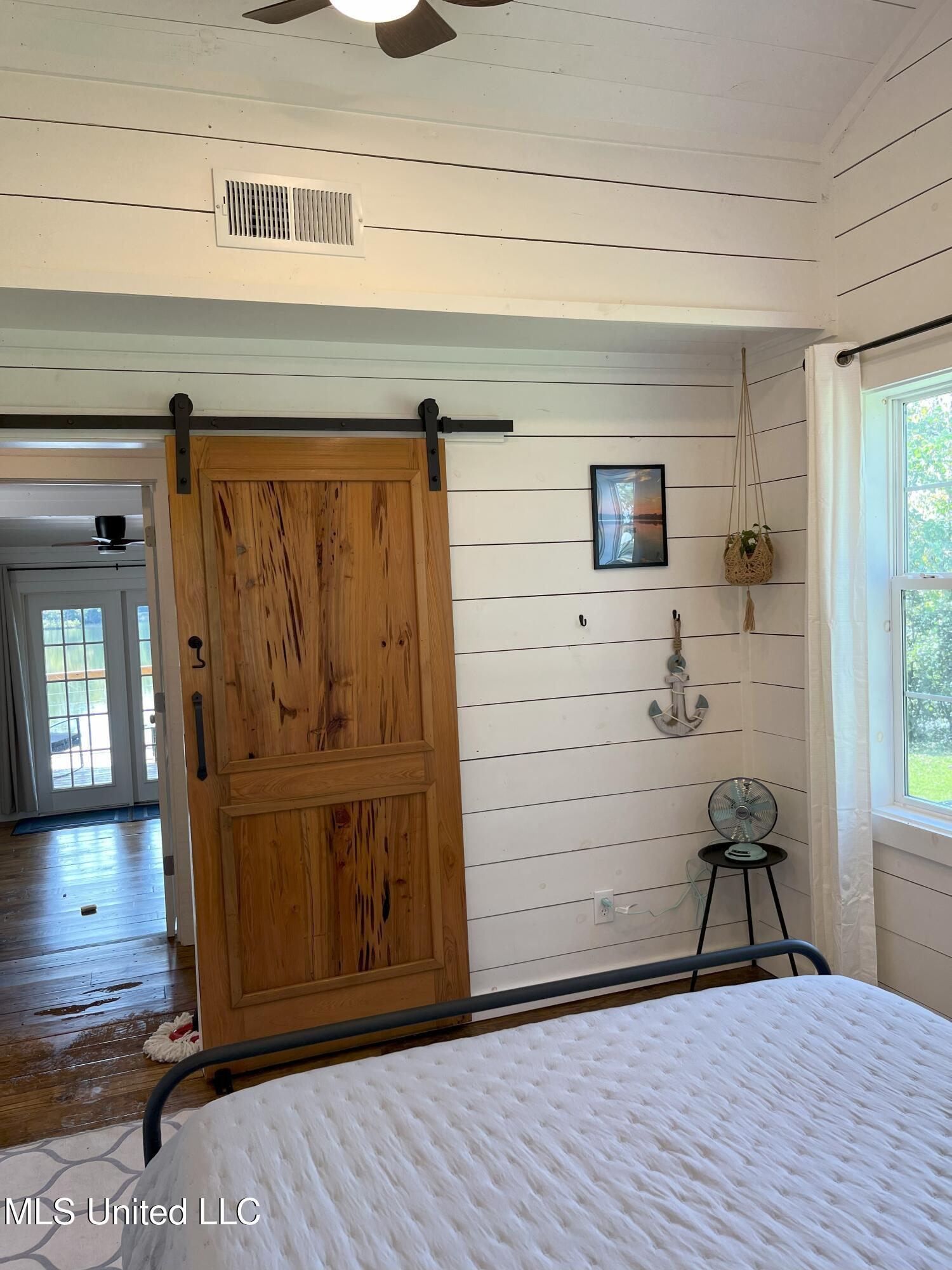 111 County Road Property Photo 32