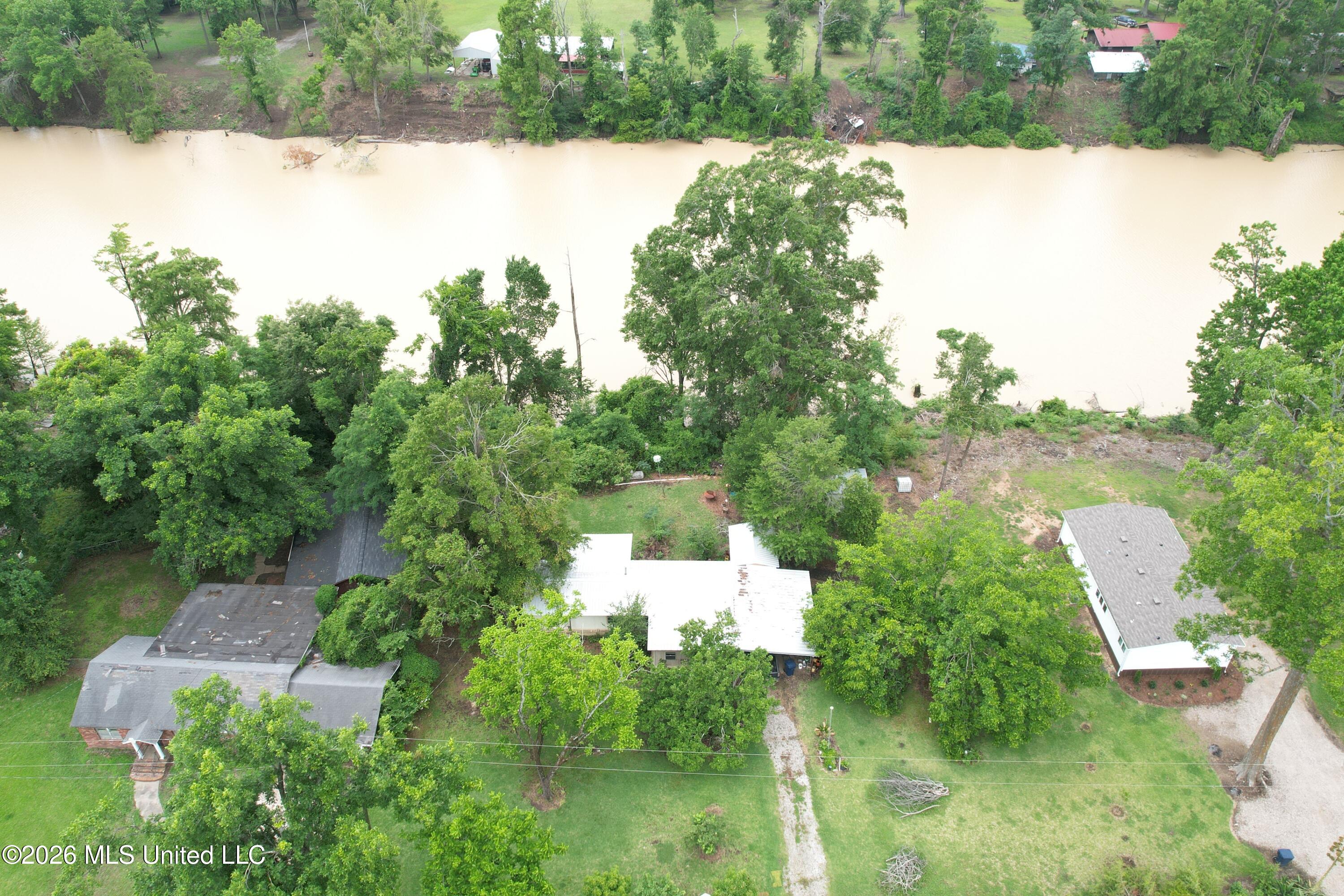 979 E Bear Lake Road Property Photo 8