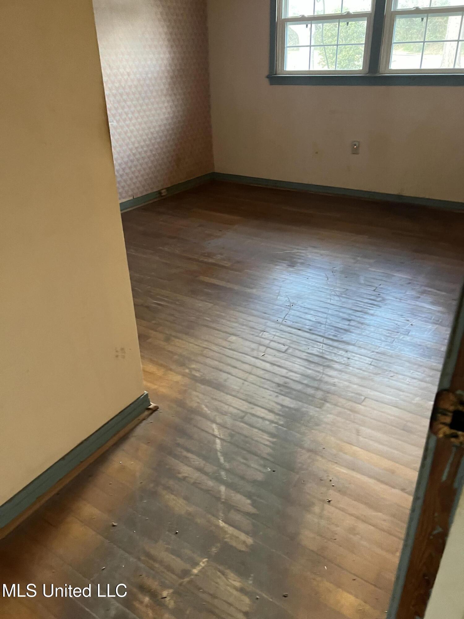 3603 Royal Road Property Photo 4