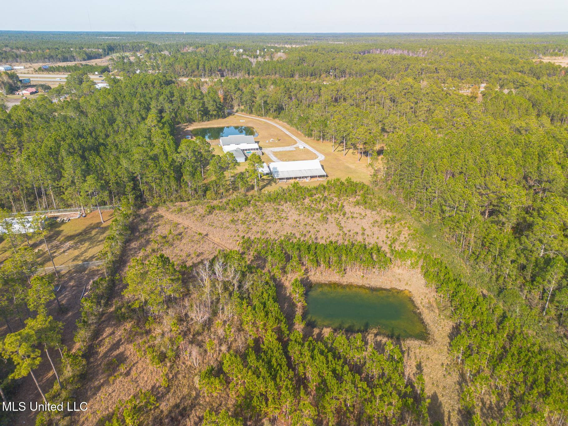 5551 Carter Road Property Photo 6