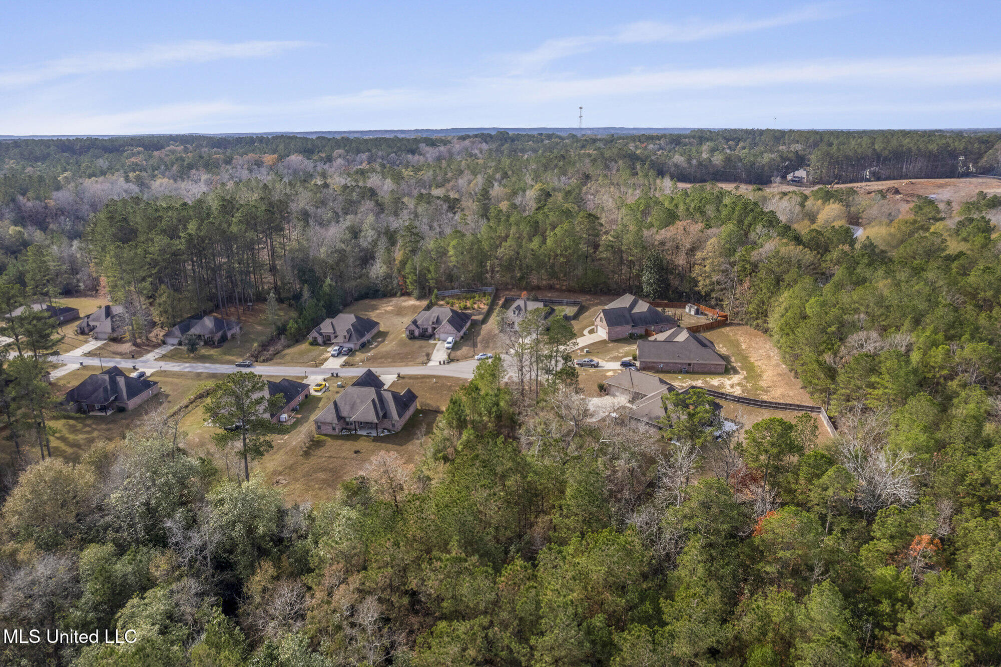 108 Creedmoor Property Photo 5
