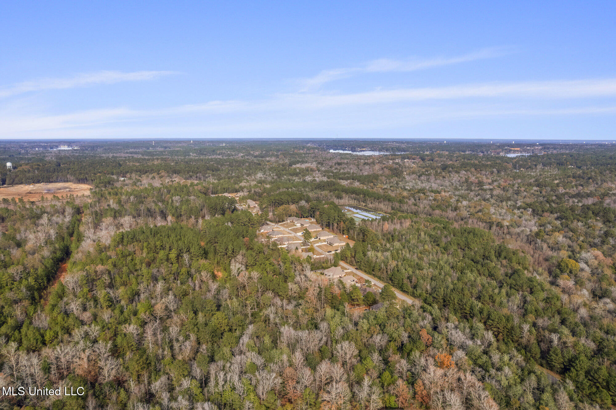 108 Creedmoor Property Photo 16