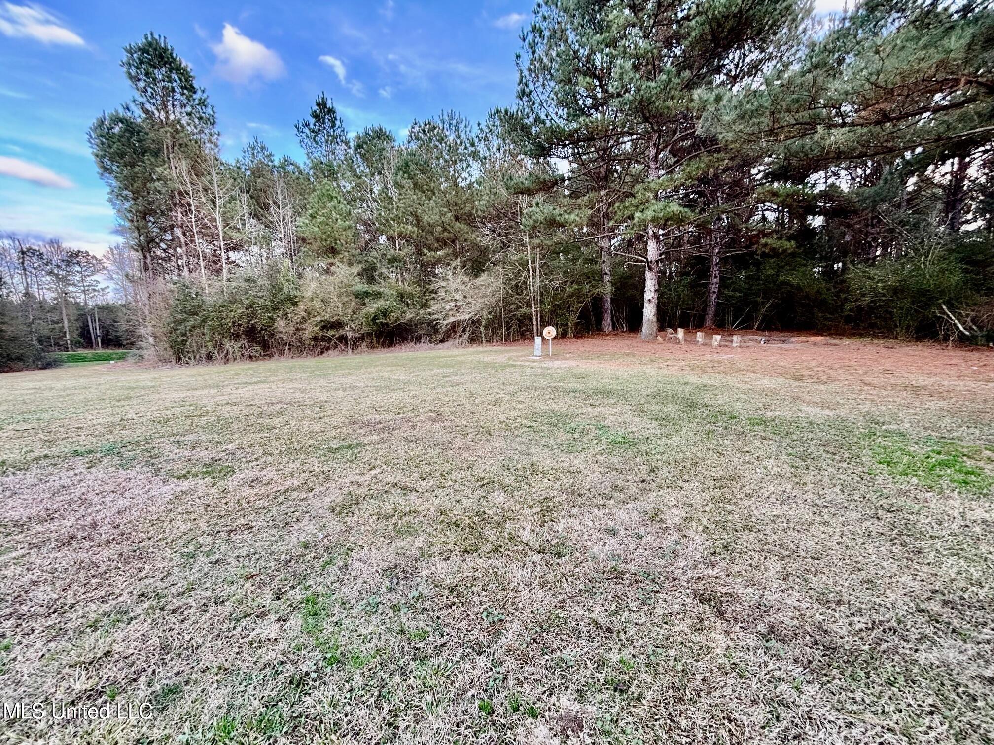 1614 Hwy 583 Property Photo 35