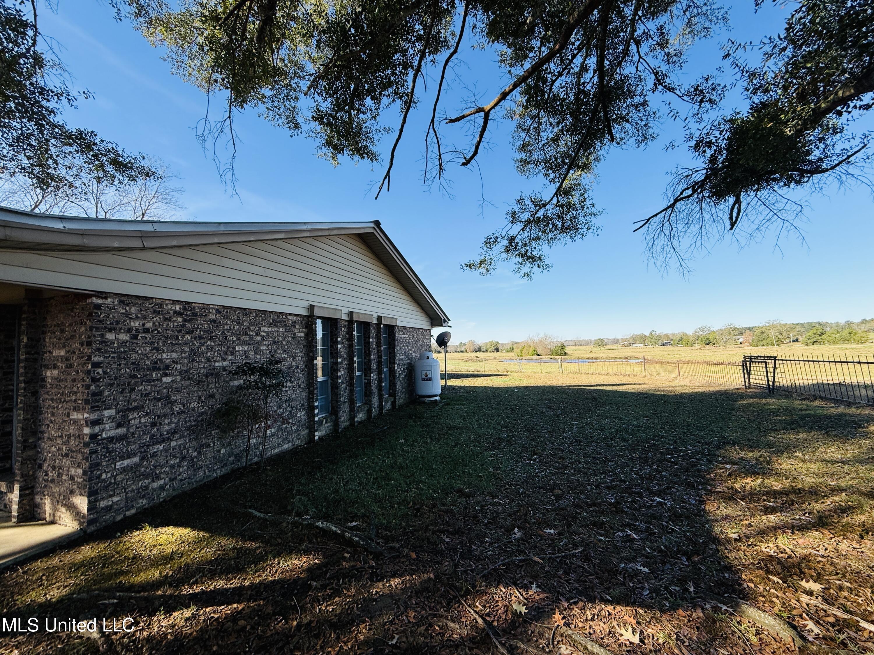 Mississippi 35 Property Photo 23