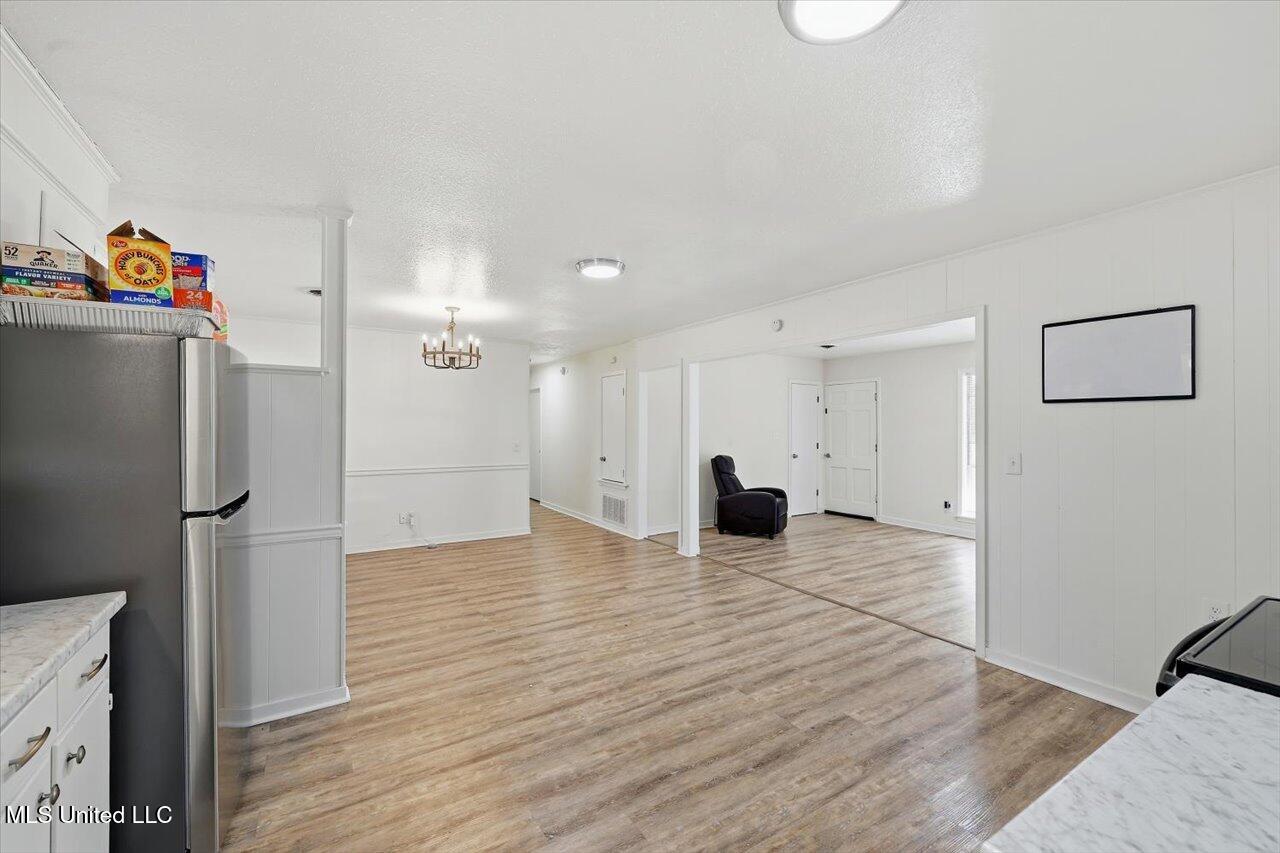 1150 Branch Street Property Photo 6