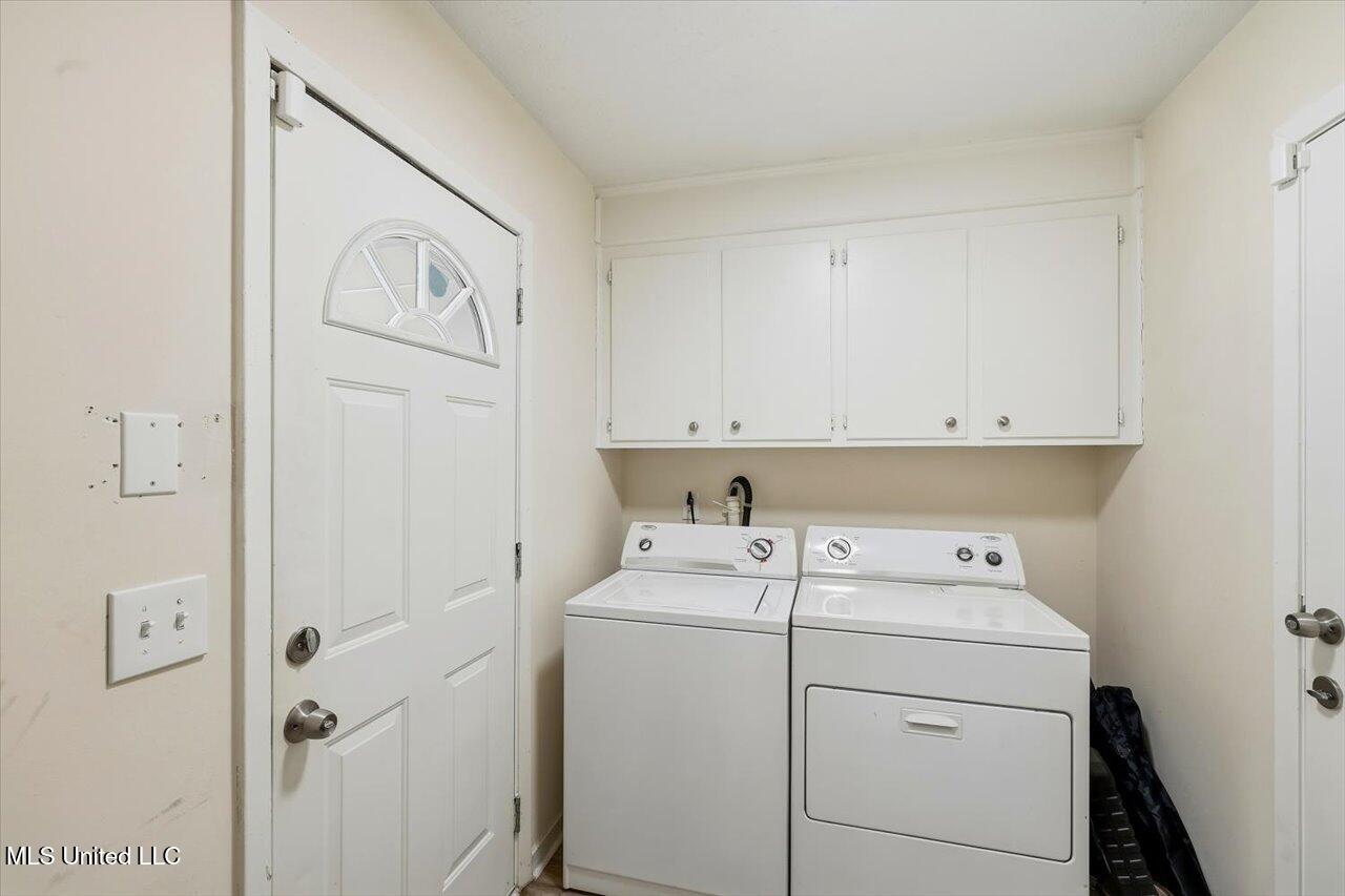 1150 Branch Street Property Photo 7