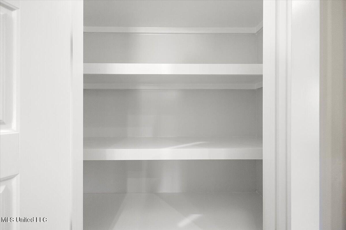 111 Grand Oak Boulevard Property Photo 19