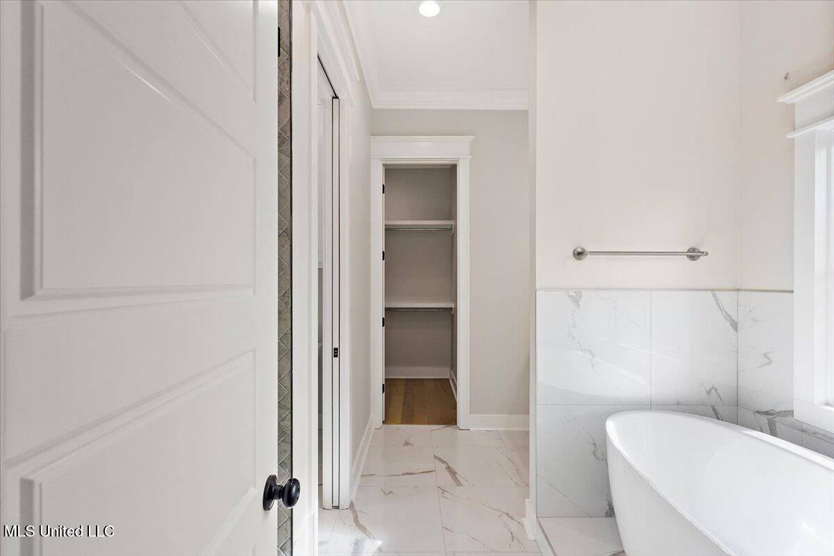 111 Grand Oak Boulevard Property Photo 26
