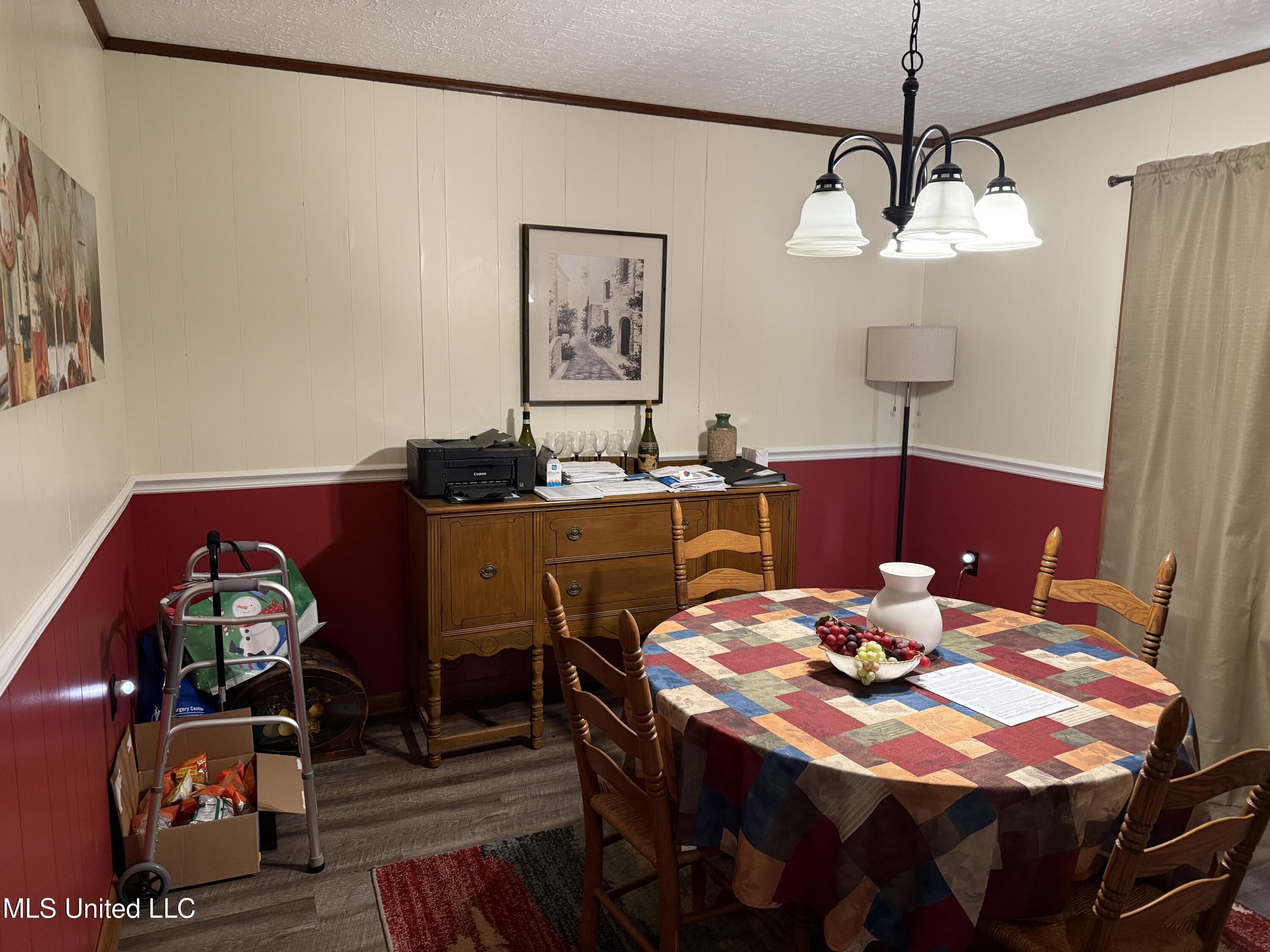 211 Highway 487 Property Photo 11