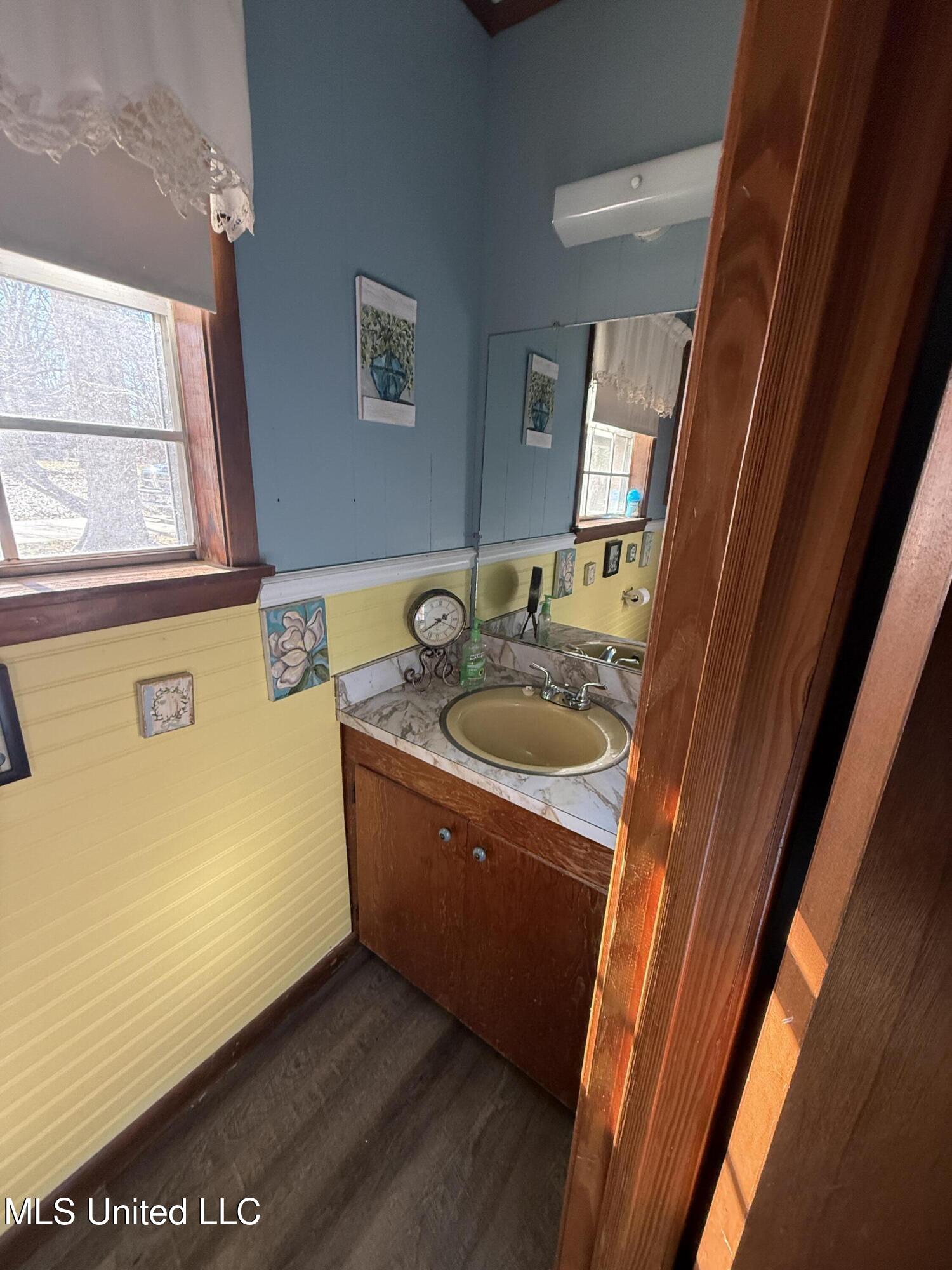 211 Highway 487 Property Photo 16