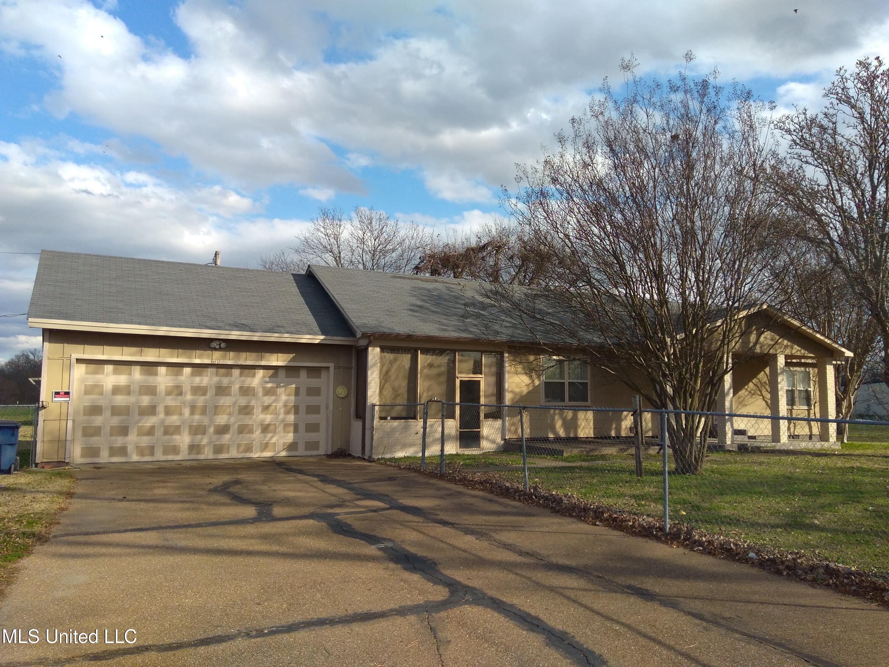 610 Marie Road Property Photo 5