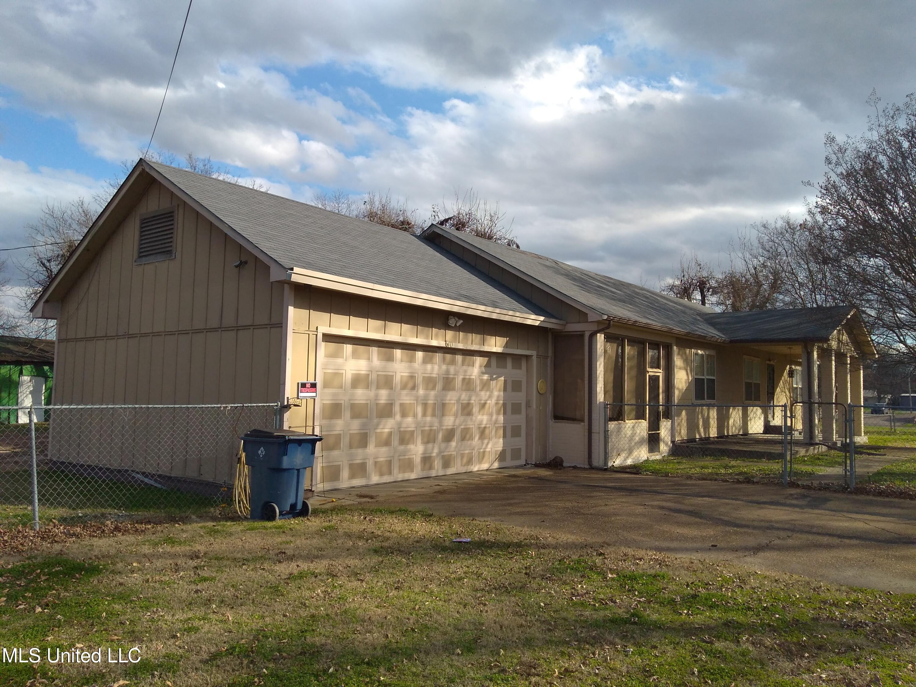 610 Marie Road Property Photo 6