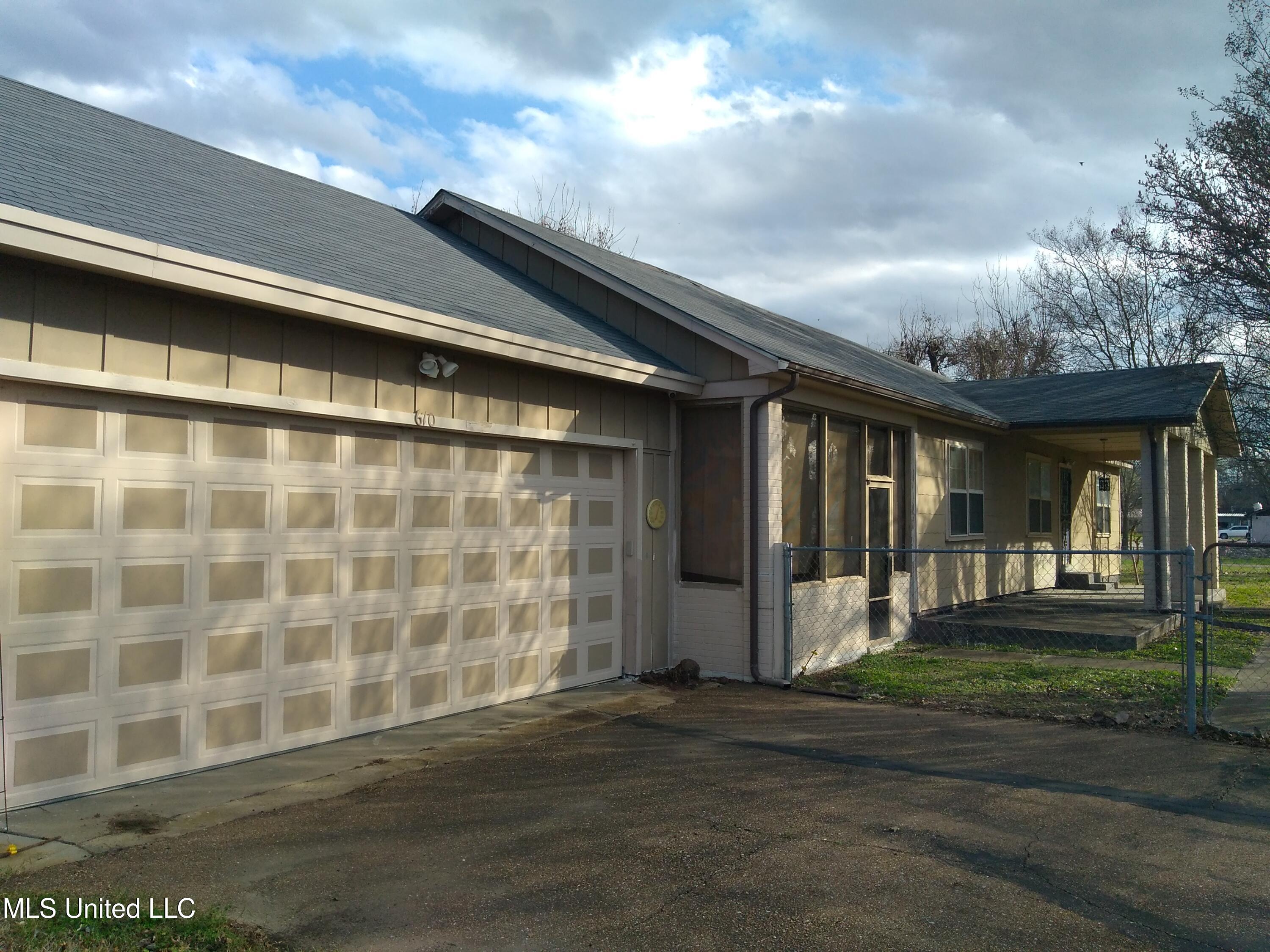 610 Marie Road Property Photo 8