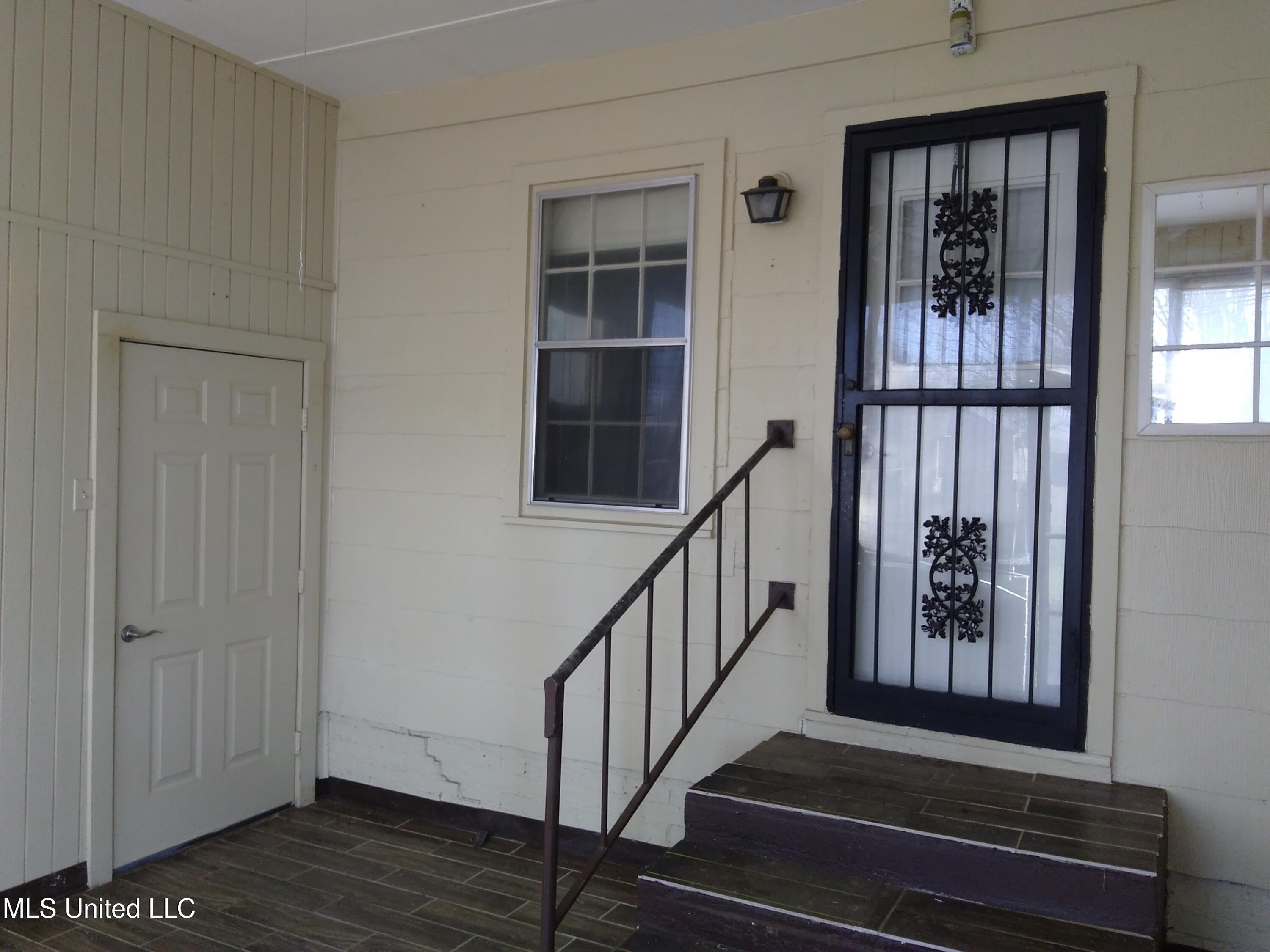 610 Marie Road Property Photo 9