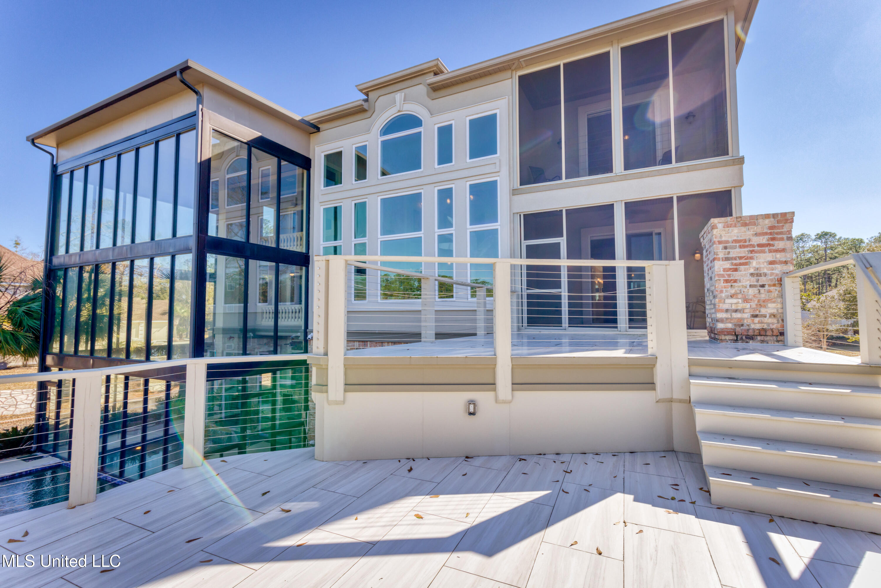8230 Maunalani Place Property Photo 10