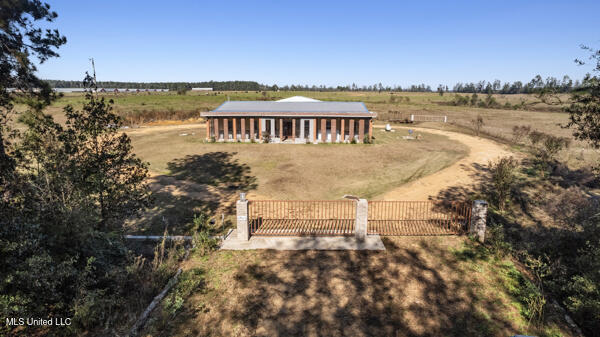 2545 Pleasant Grove Road Property Photo 1