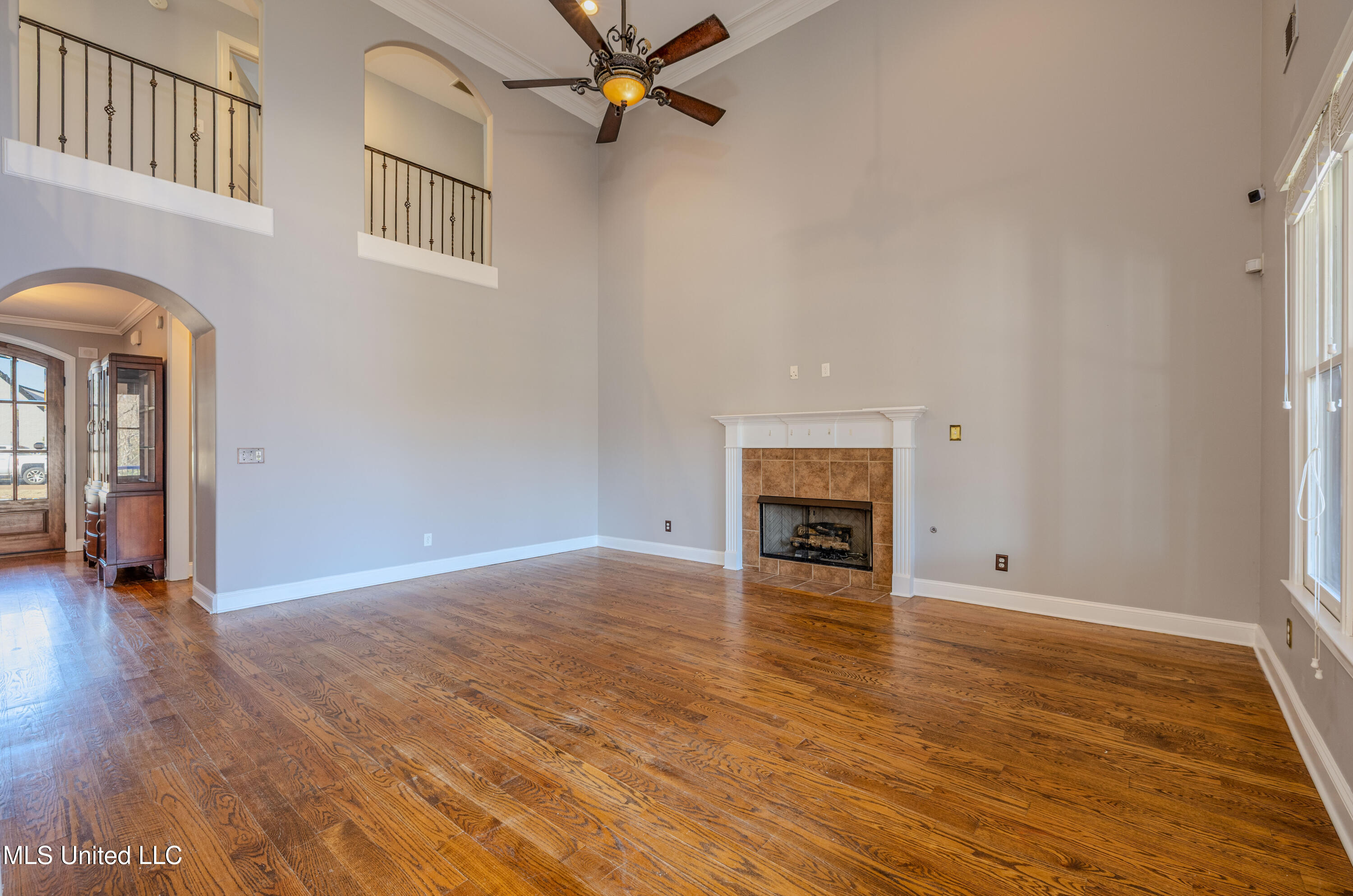 6394 Cody Cove Property Photo 7