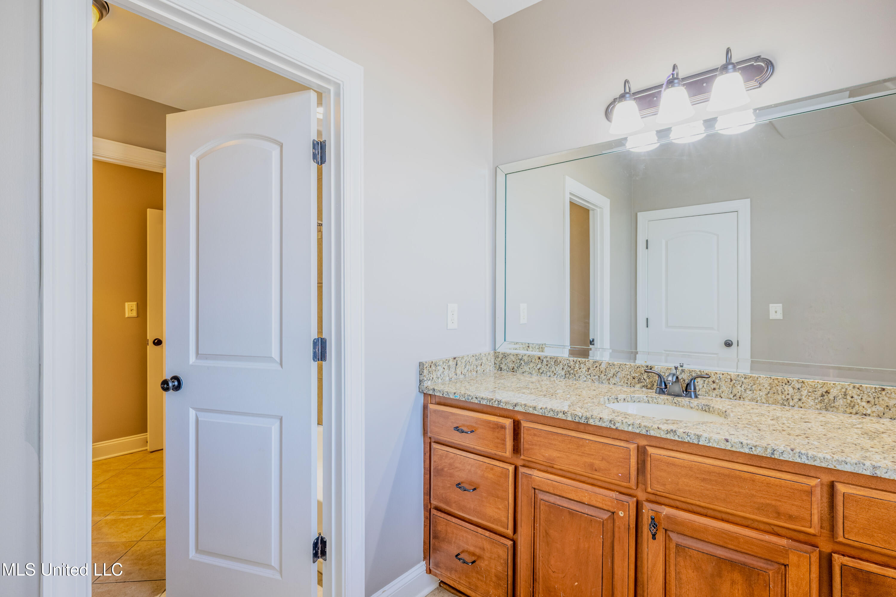 6394 Cody Cove Property Photo 40
