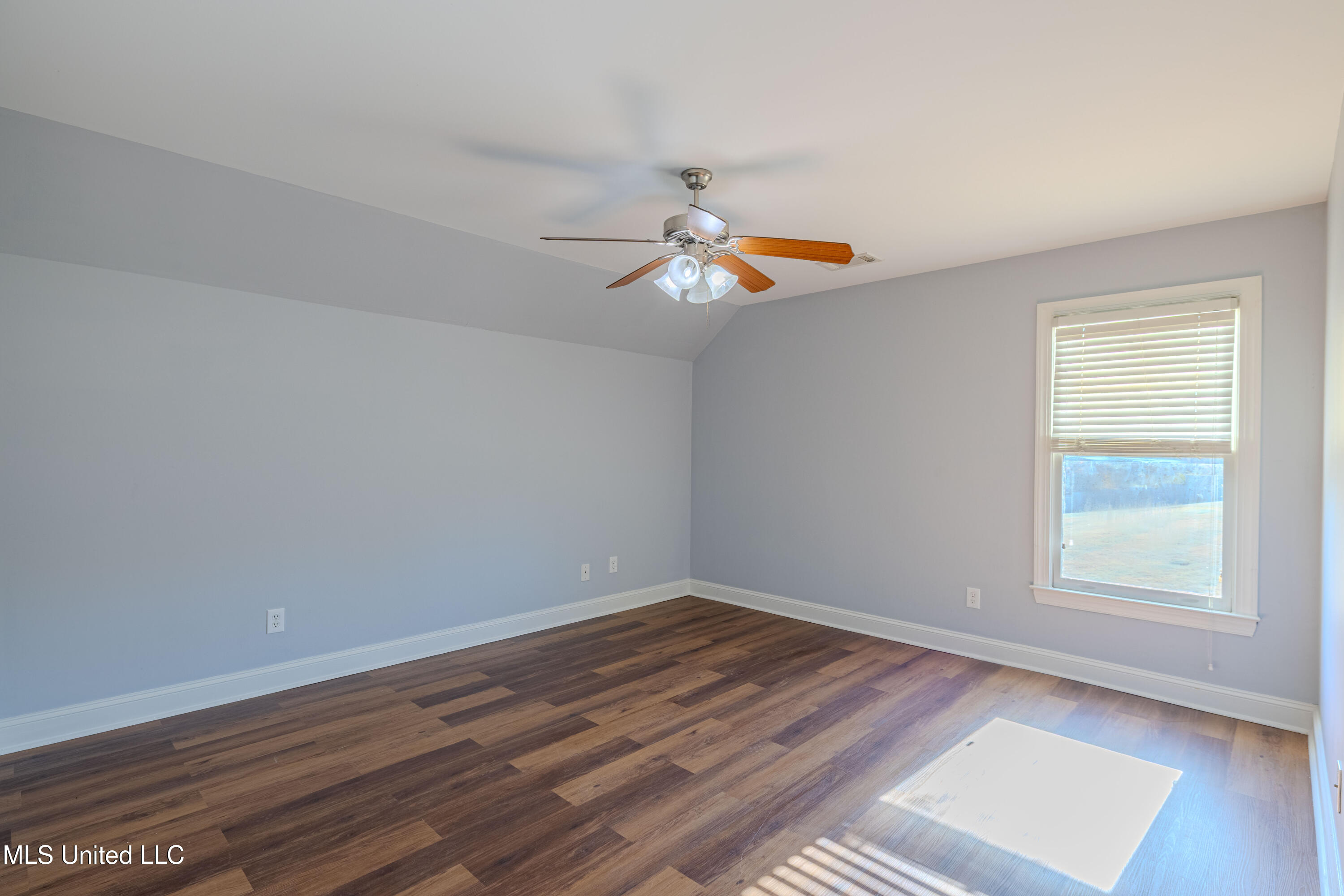6394 Cody Cove Property Photo 43