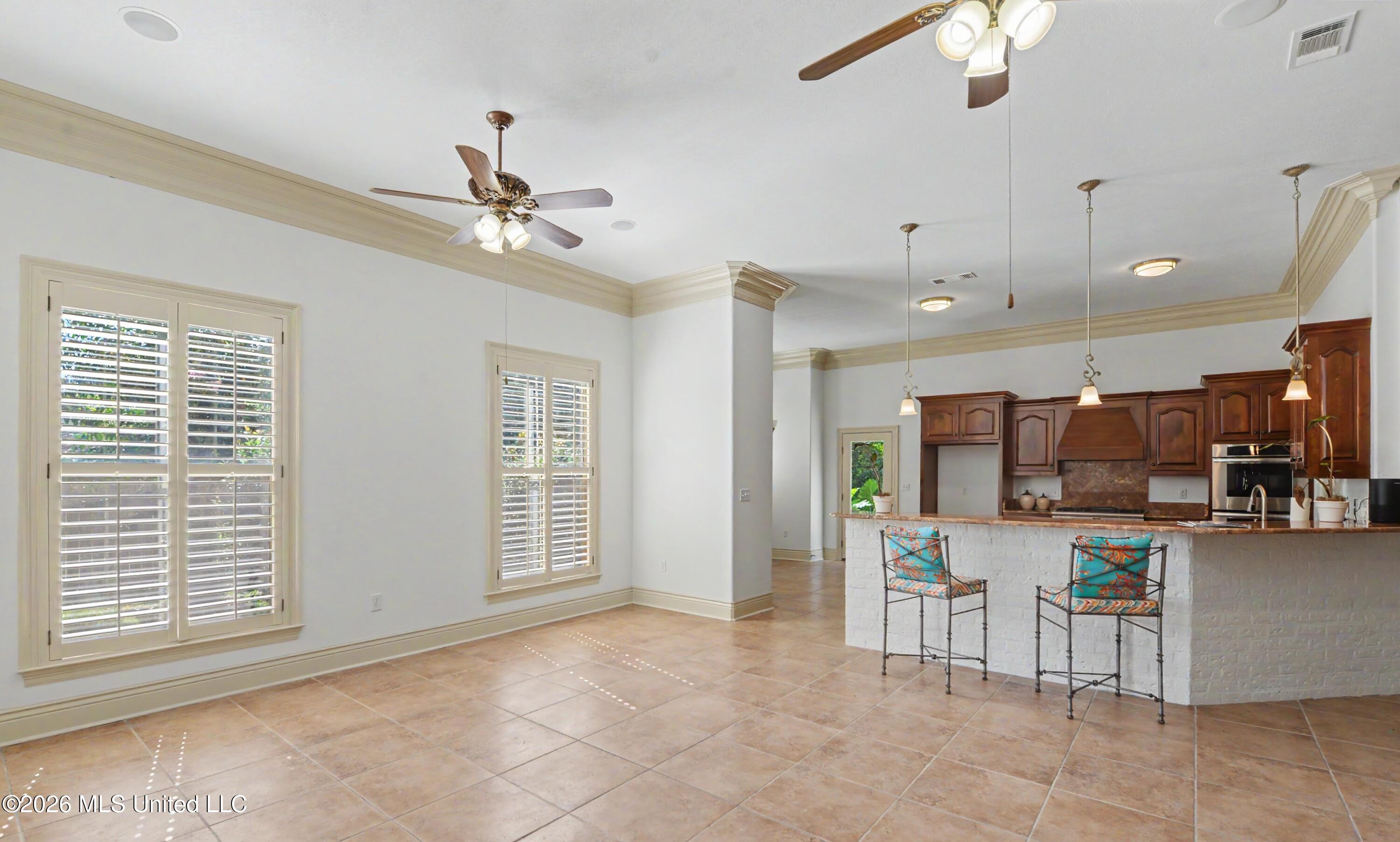 4 Rue Orleans Property Photo 6