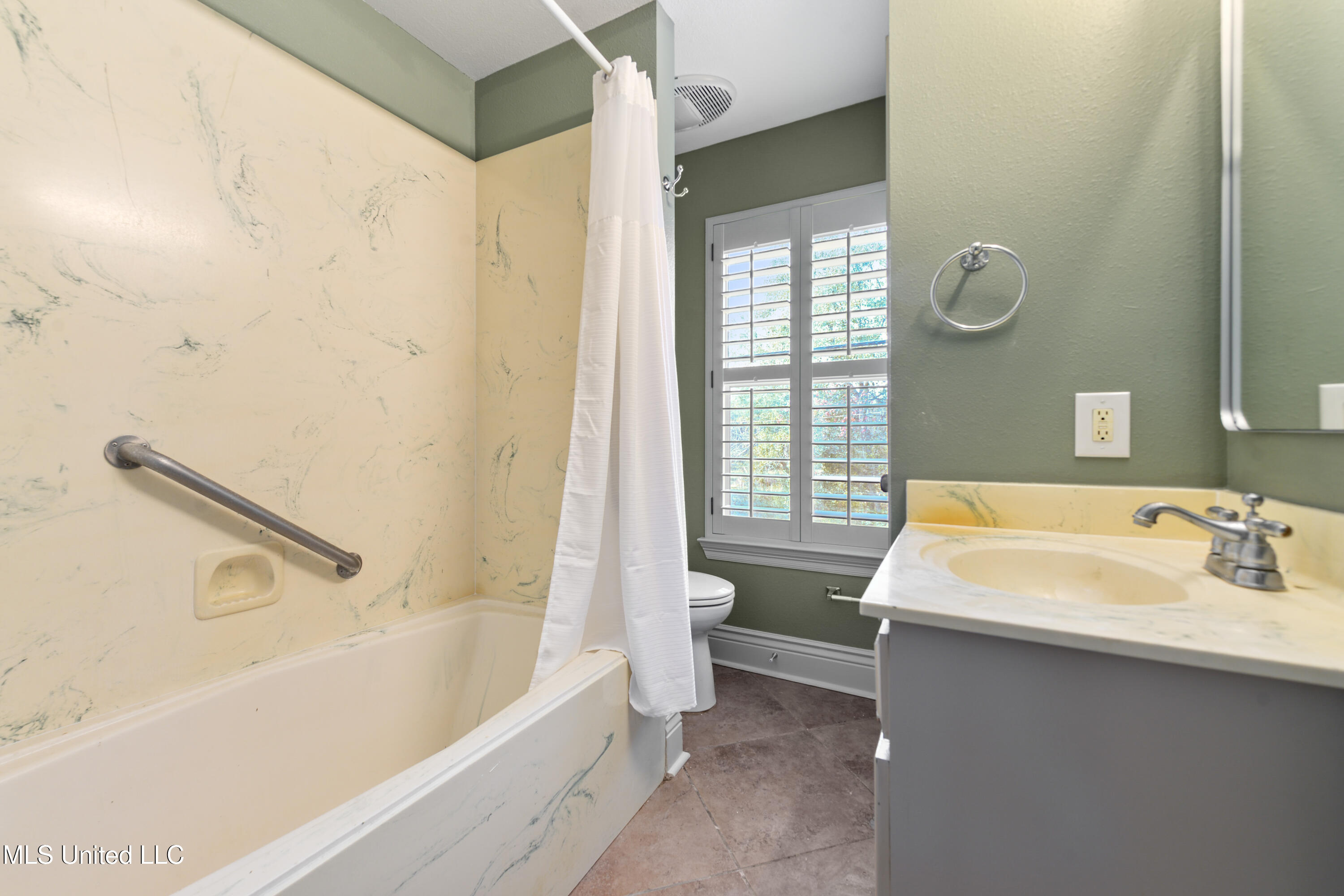 4 Rue Orleans Property Photo 23