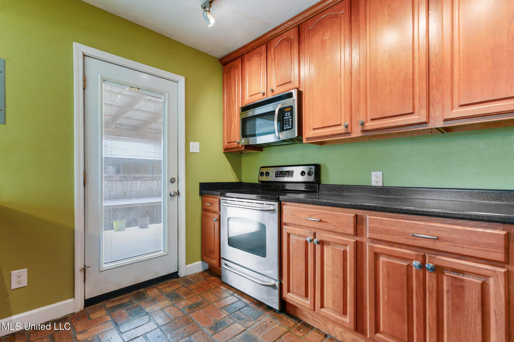 1705 14th Street Property Photo 7