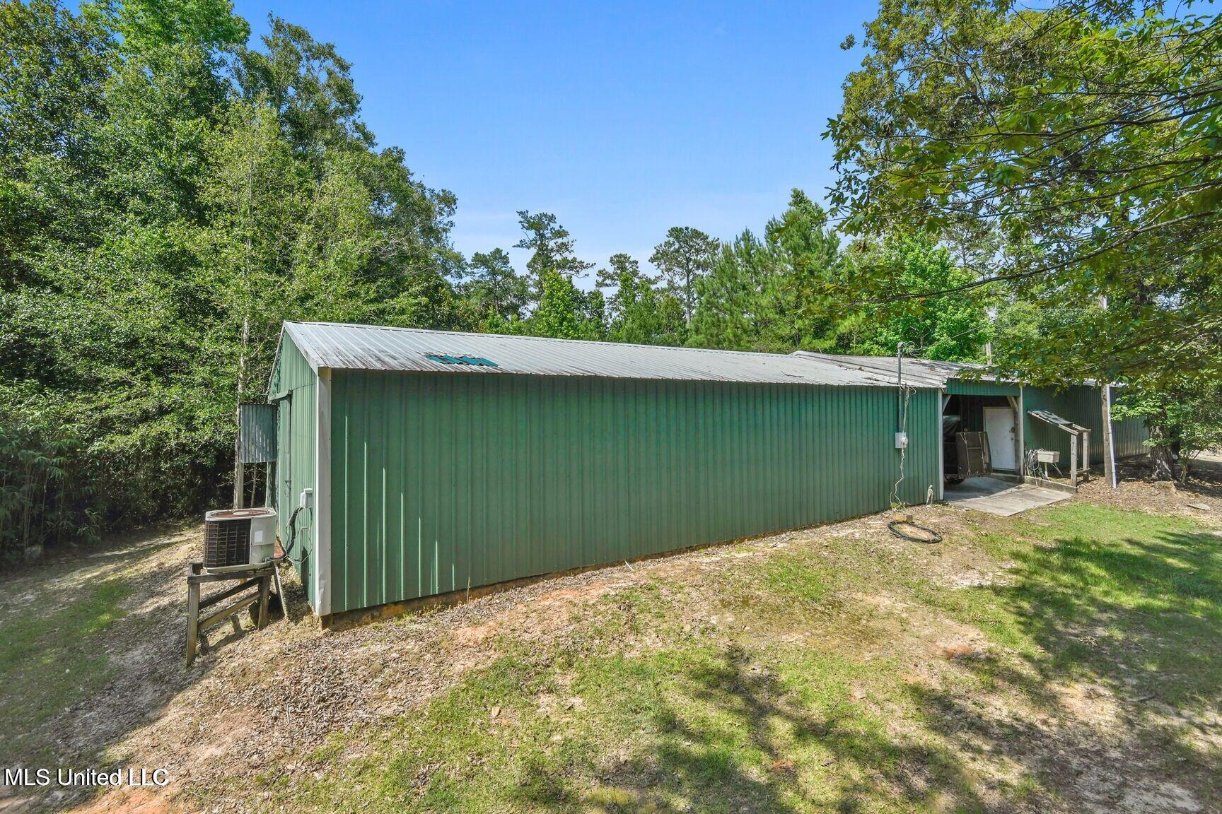19639 Laterre Drive Property Photo 20