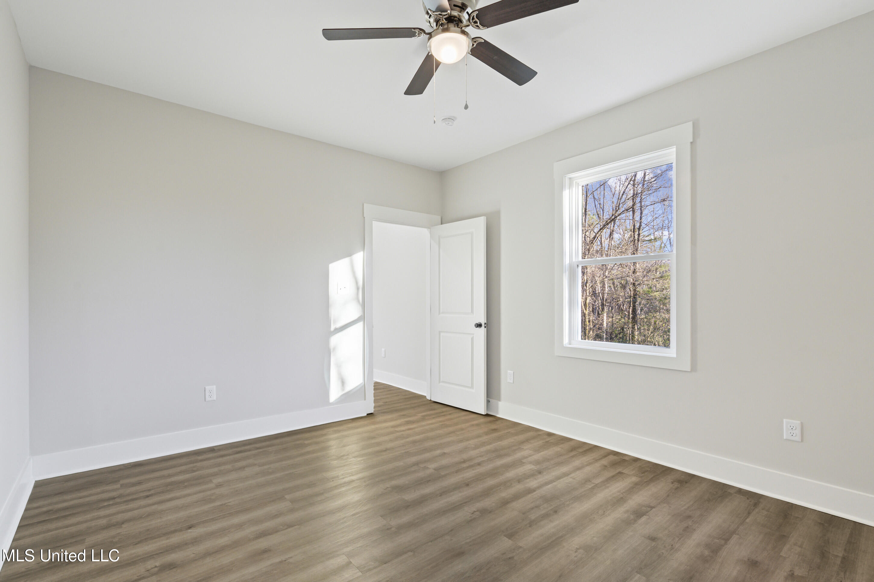 147 Crockett Road Property Photo 10